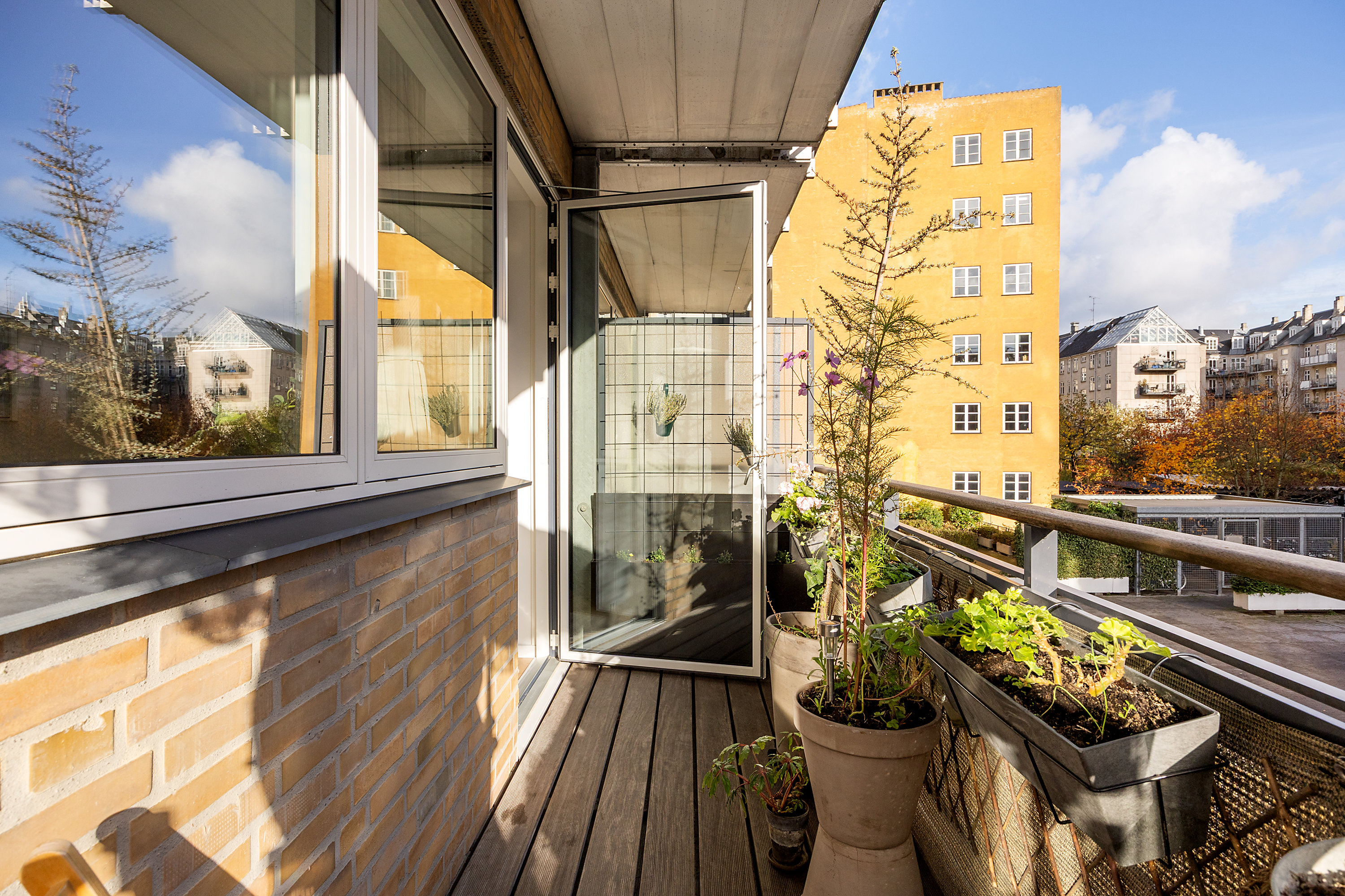 Fremhævet altan billede i fuldskærmstilstand. Billede af Nørre Søgade 37C, 1. 4., 1370 København K