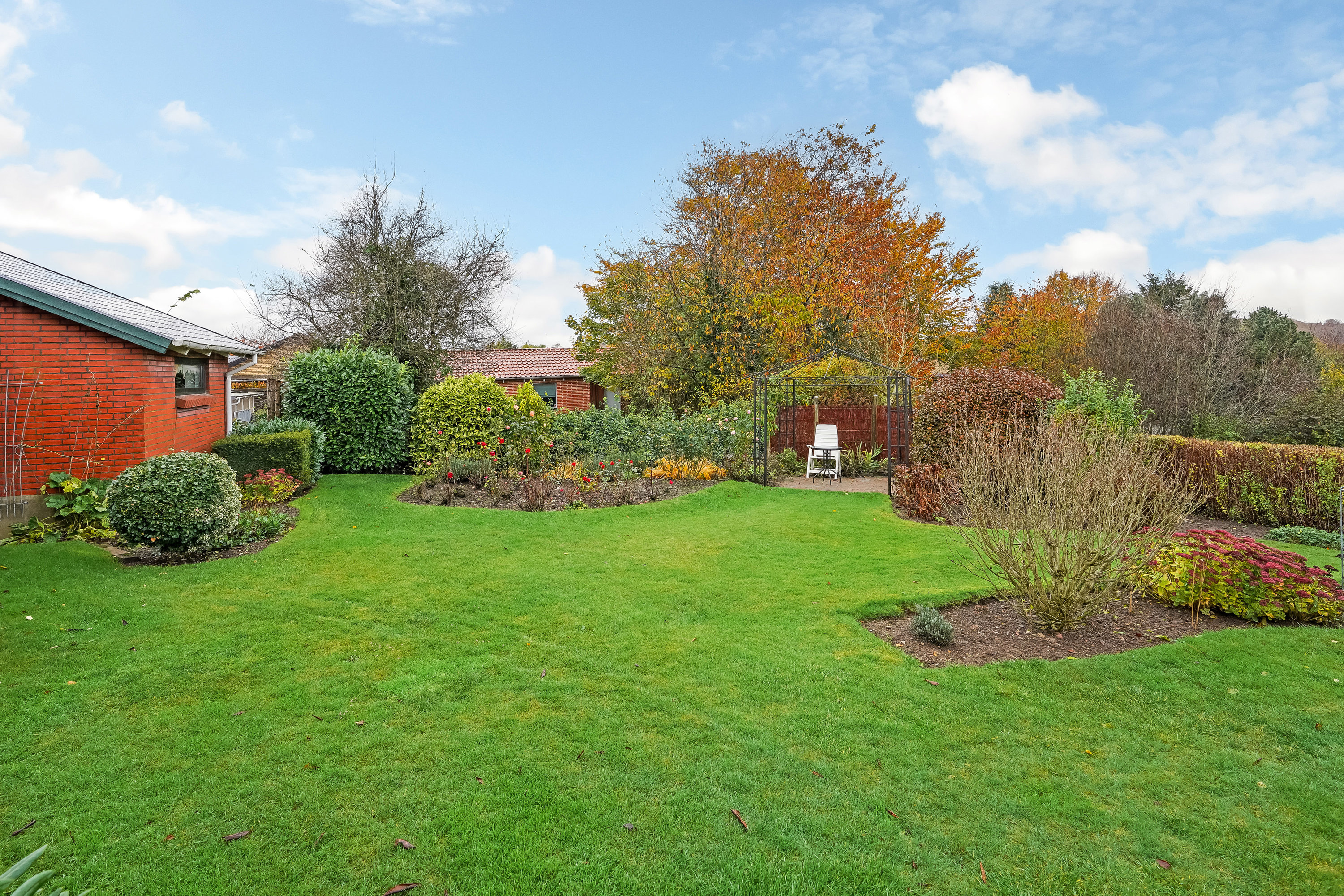 Fremhævet have billede i fuldskærmstilstand. Billede af Søndergade 109, 8740 Brædstrup