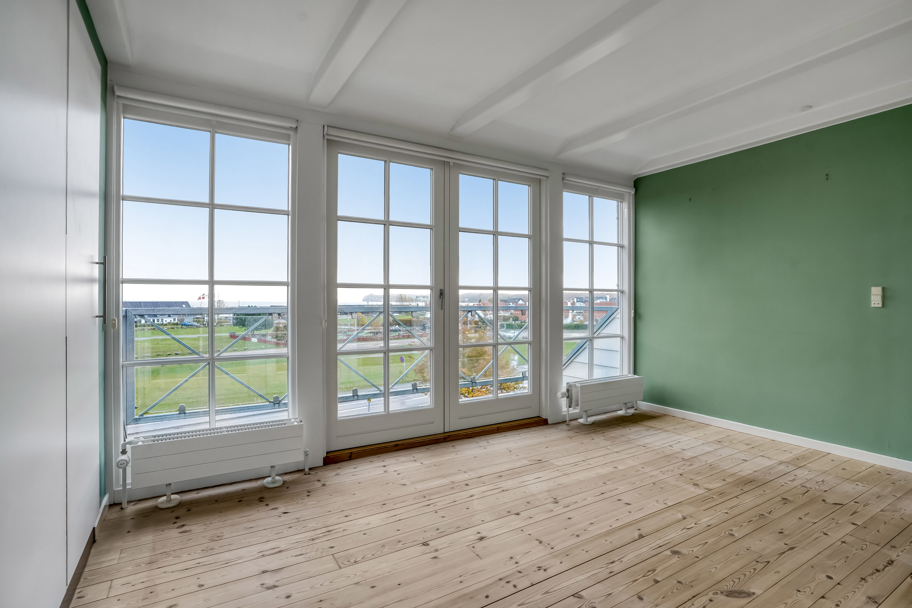 Fremhævet stue billede i fuldskærmstilstand. Billede af Møllebakken 6, 5300 Kerteminde