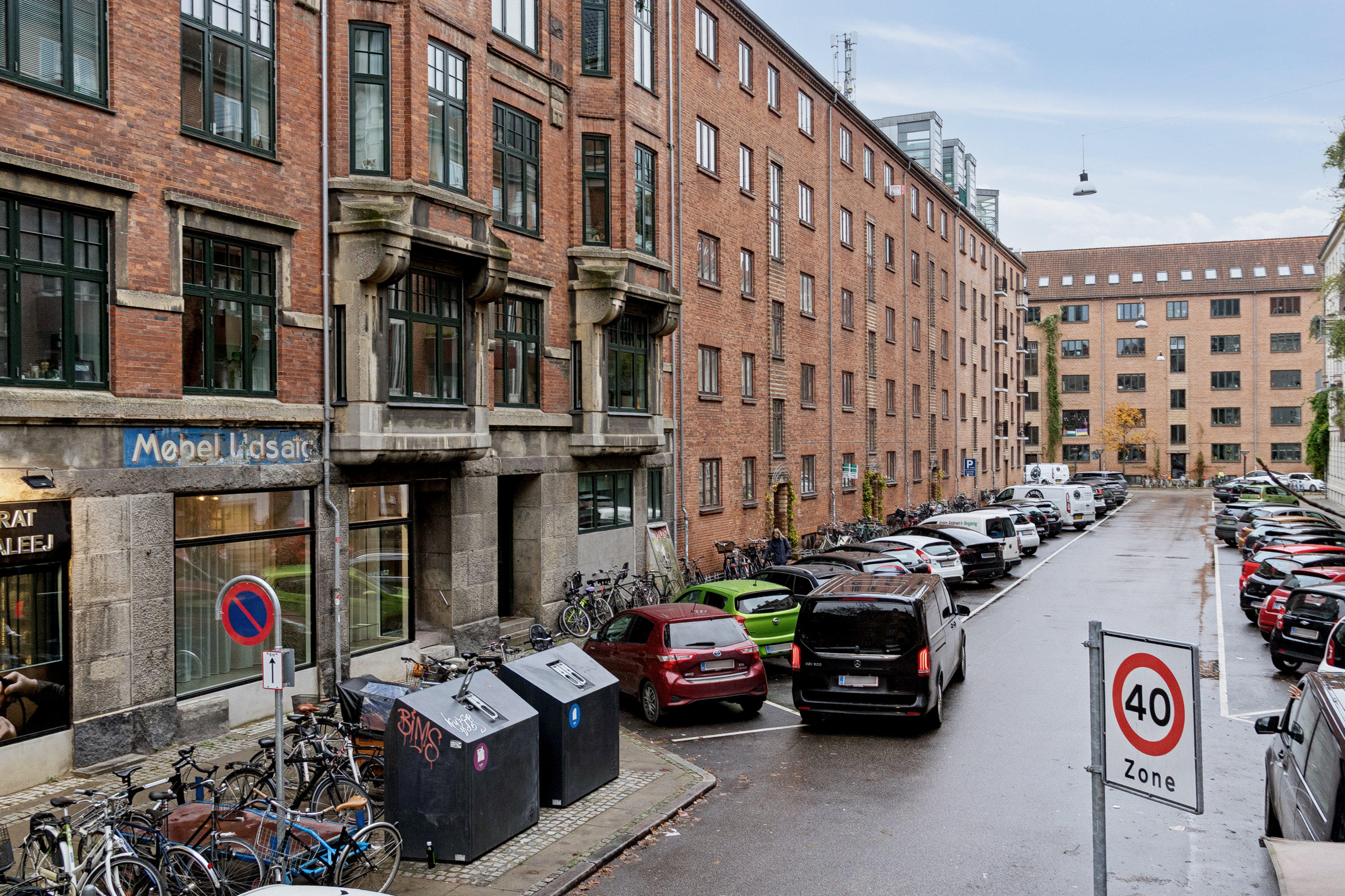 Fremhævet andet billede i fuldskærmstilstand. Billede af Sorgenfrigade 7, st.. th., 2200 København N
