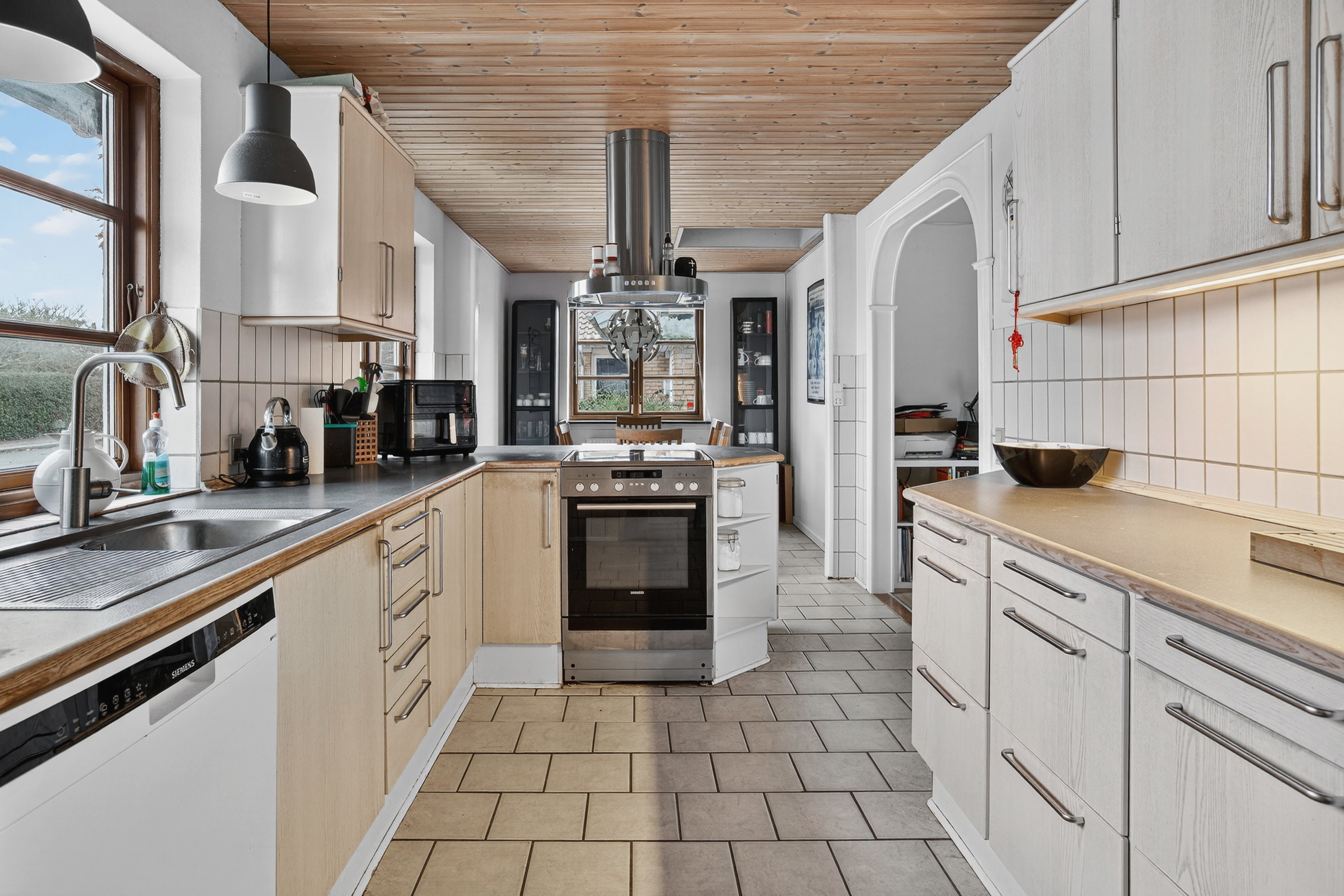 Miniaturebillede 2: køkken. Billede af Gjørdingvej 8, 2760 Måløv