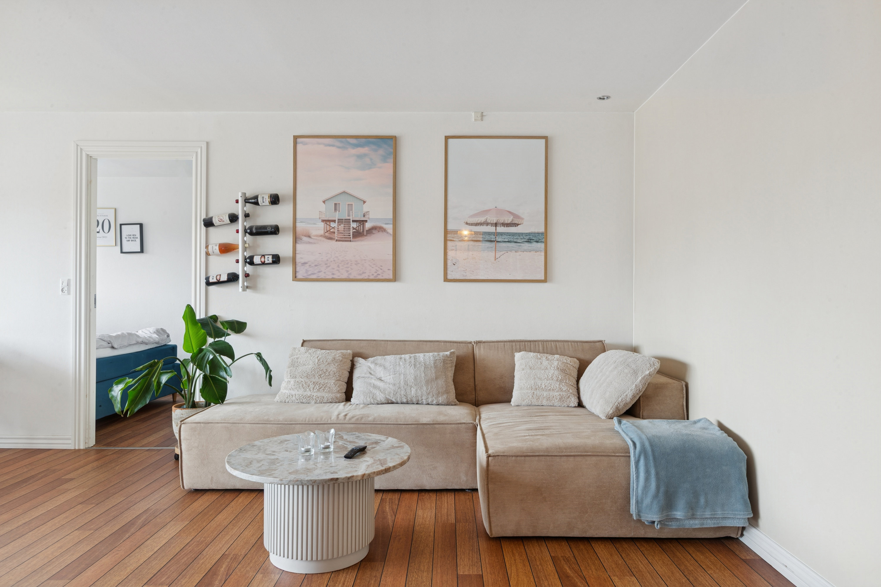 Fremhævet stue billede i fuldskærmstilstand. Billede af Vejlebrovej 89, 2. 79., 2635 Ishøj