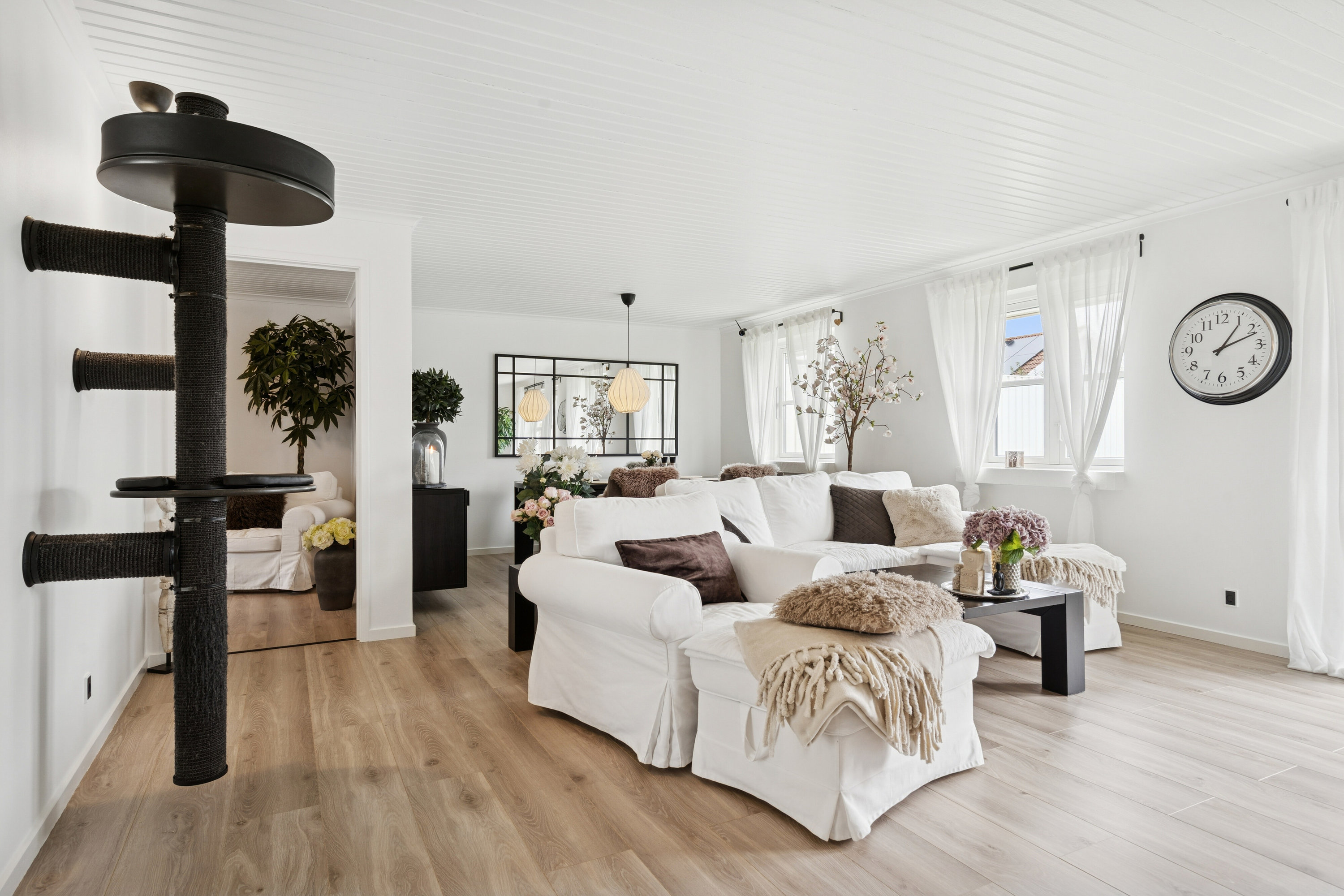 Fremhævet stue billede i fuldskærmstilstand. Billede af Nysøvænget 35, Terslev, 4690 Haslev