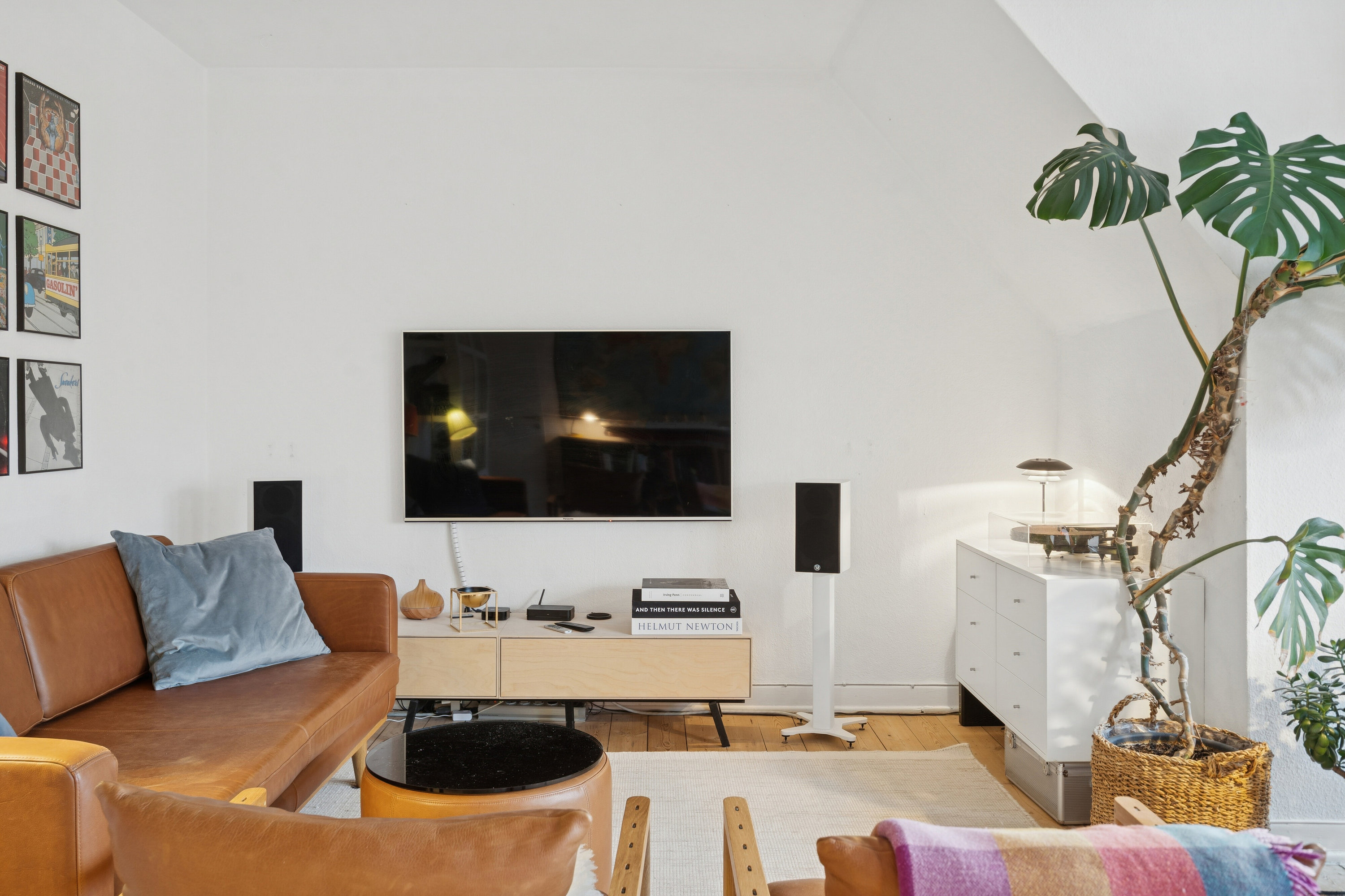 Miniaturebillede 1: stue. Billede af Teisensvej 2A, 2. th., 5000 Odense C