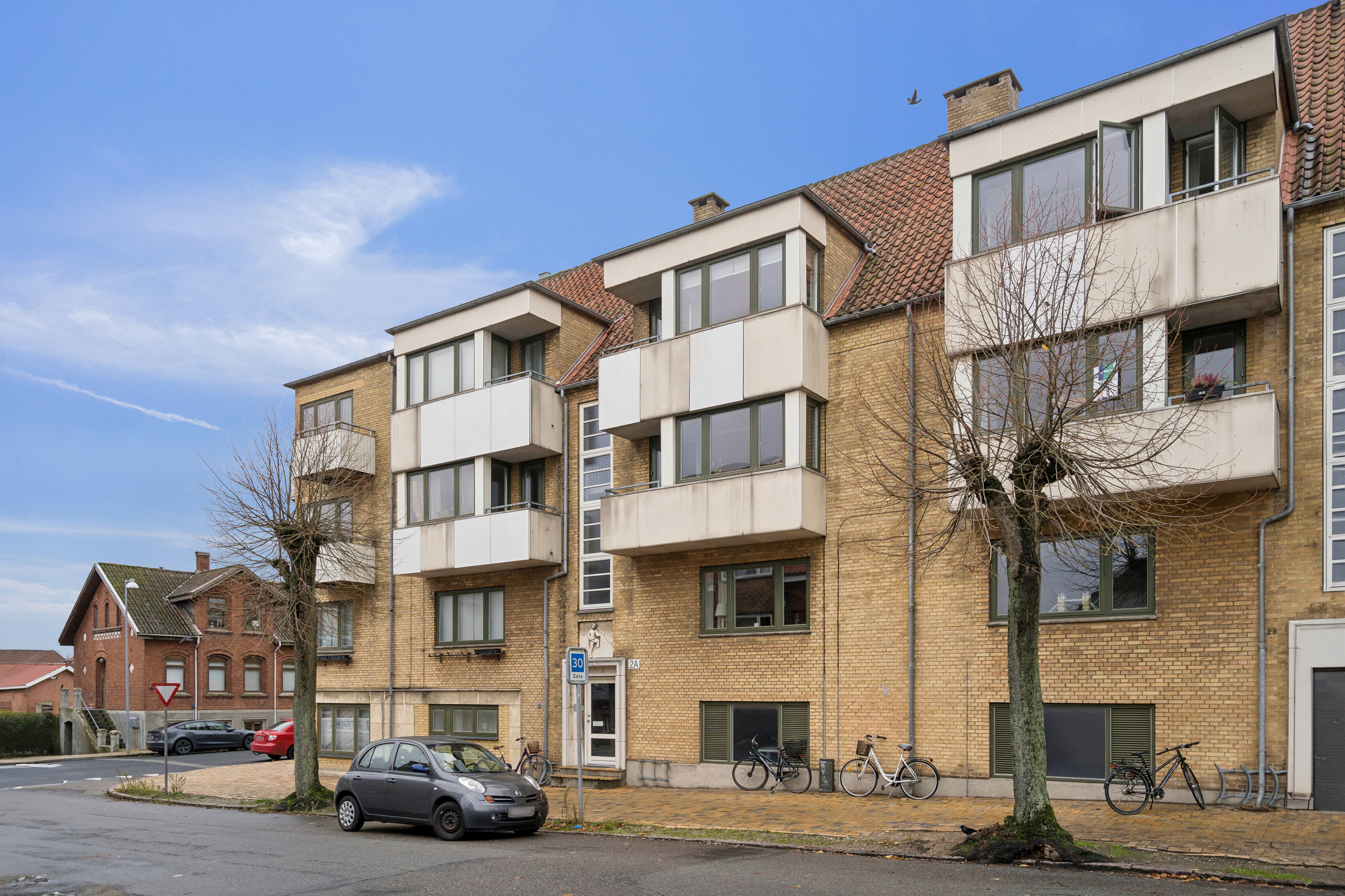 Fremhævet facade billede i fuldskærmstilstand. Billede af Teisensvej 2A, 2. th., 5000 Odense C