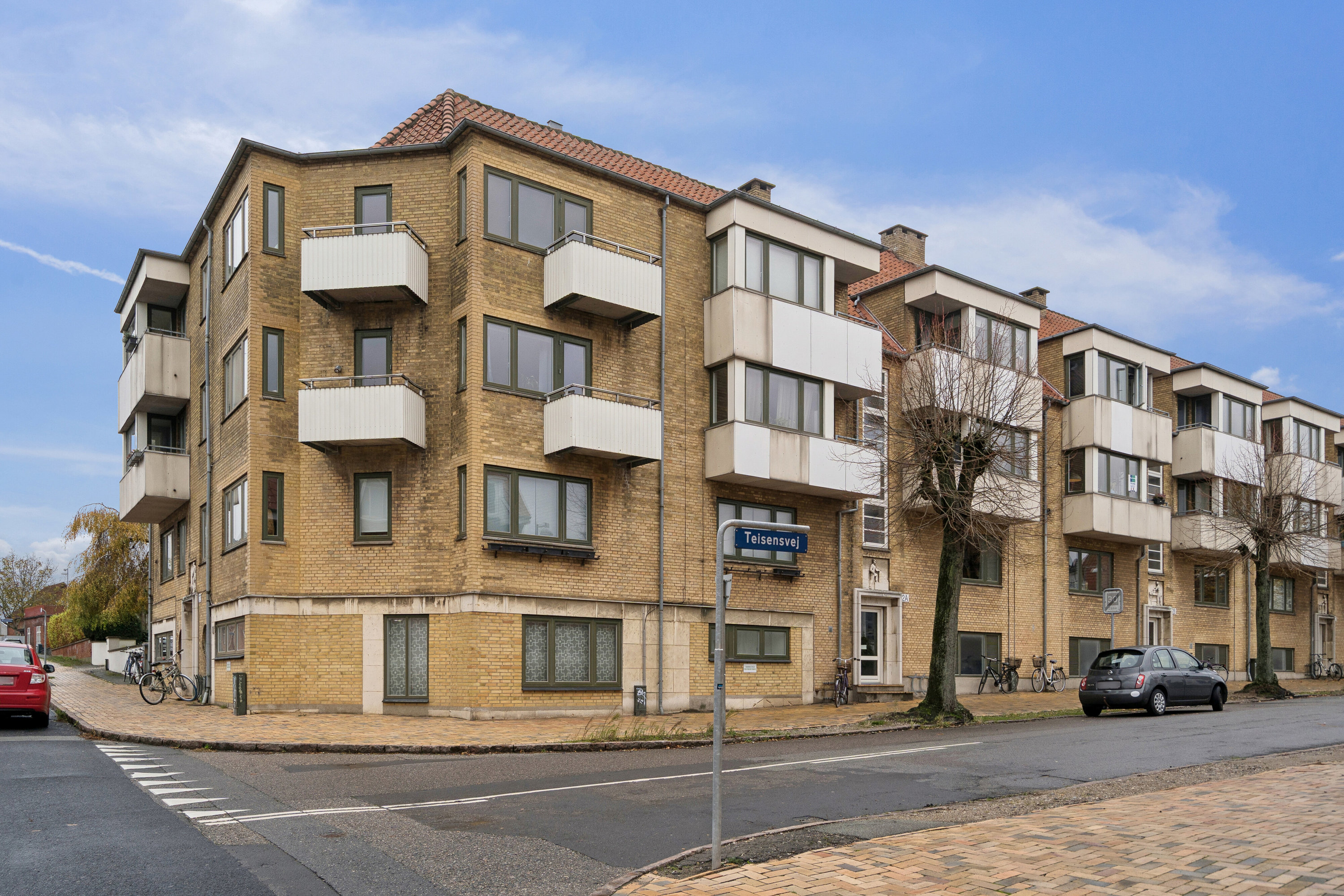 Fremhævet facade billede i fuldskærmstilstand. Billede af Teisensvej 2A, 2. th., 5000 Odense C