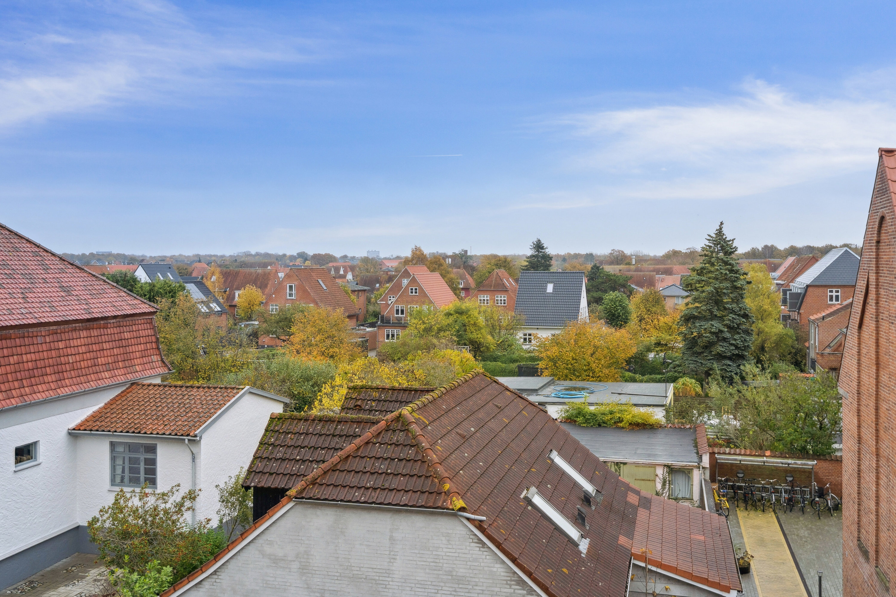 Fremhævet udsigt billede i fuldskærmstilstand. Billede af Teisensvej 2A, 2. th., 5000 Odense C