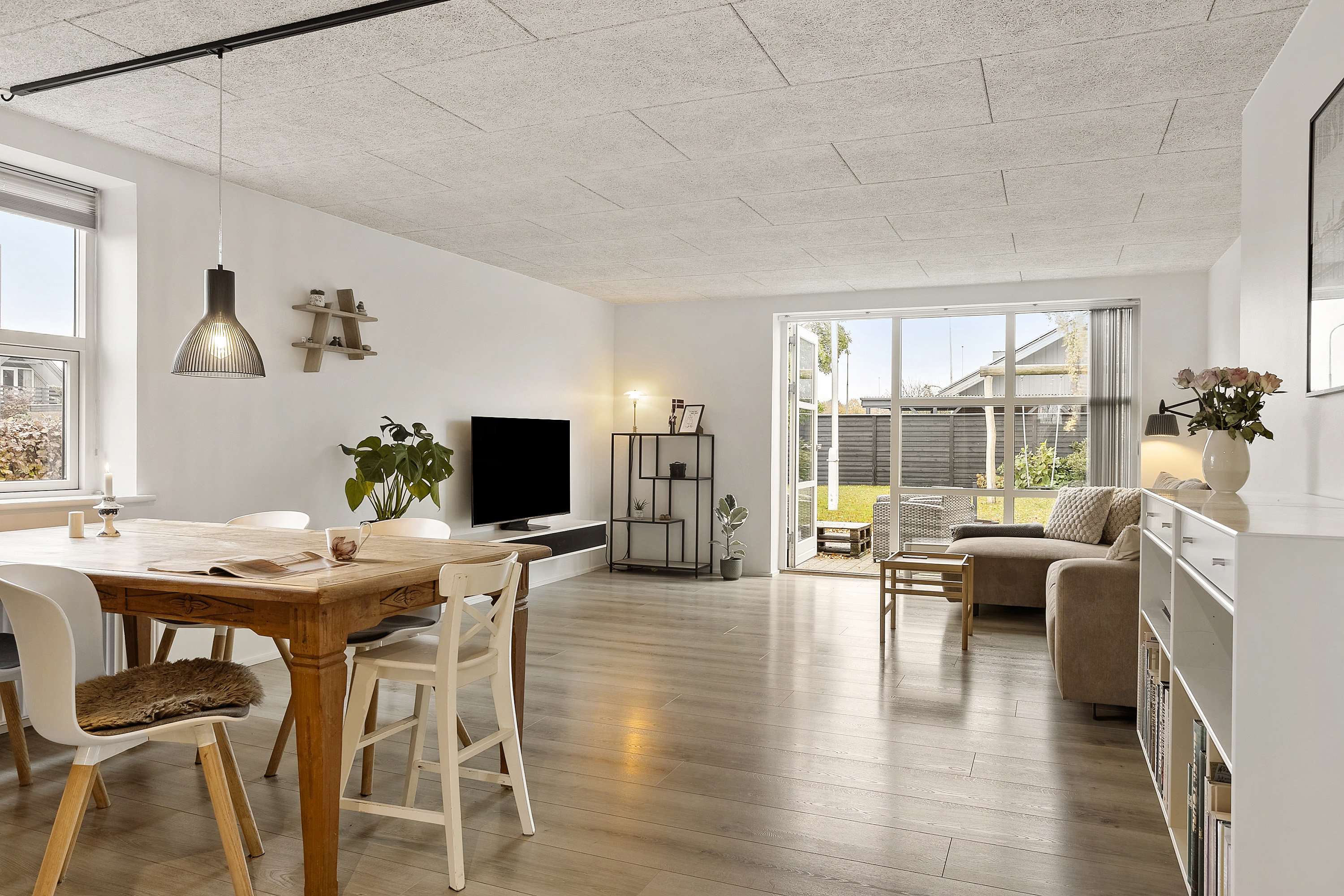 Fremhævet stue billede i fuldskærmstilstand. Billede af Bøgevej 1A, Hammelev, 6500 Vojens