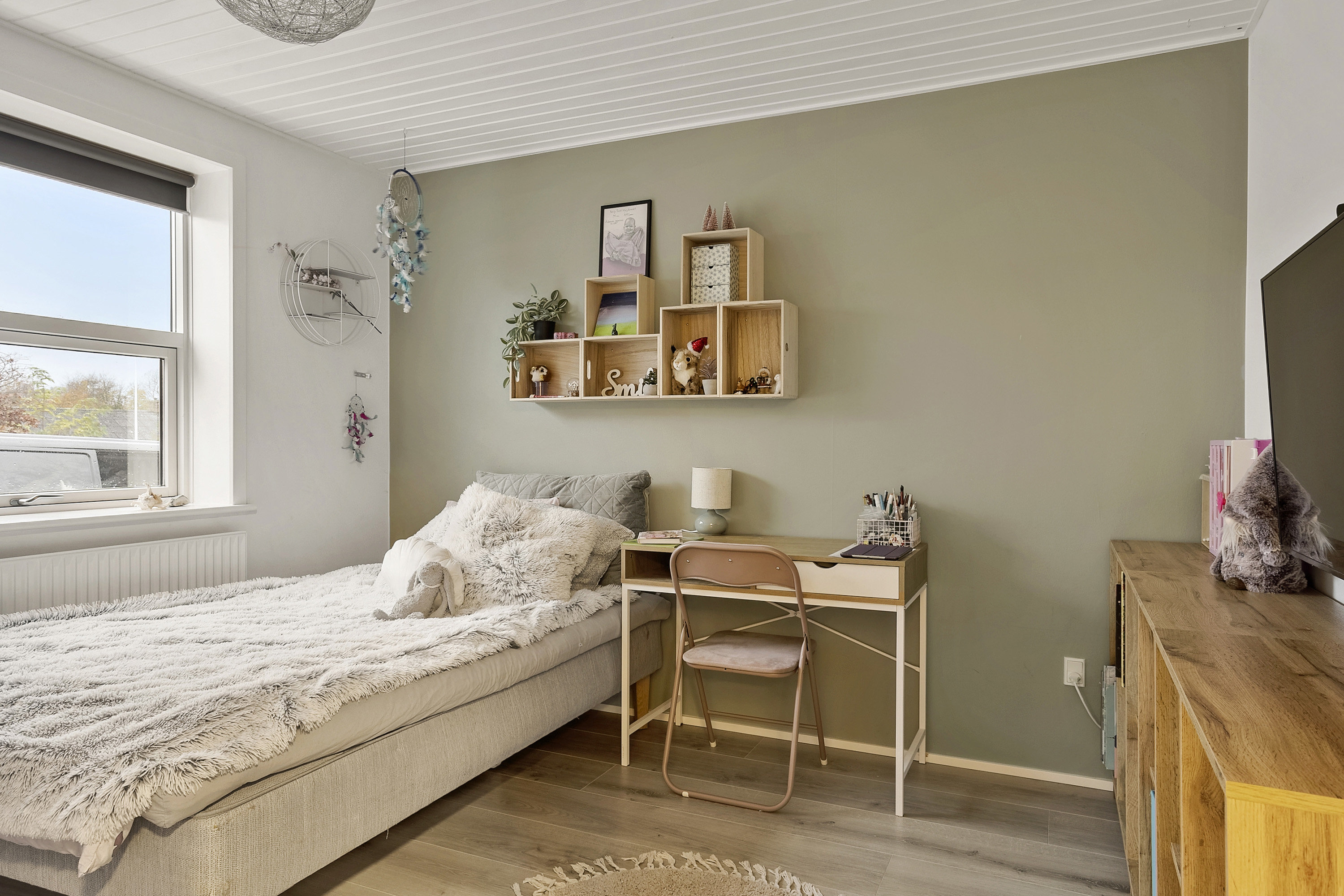 Fremhævet soveværelse billede i fuldskærmstilstand. Billede af Bøgevej 1A, Hammelev, 6500 Vojens