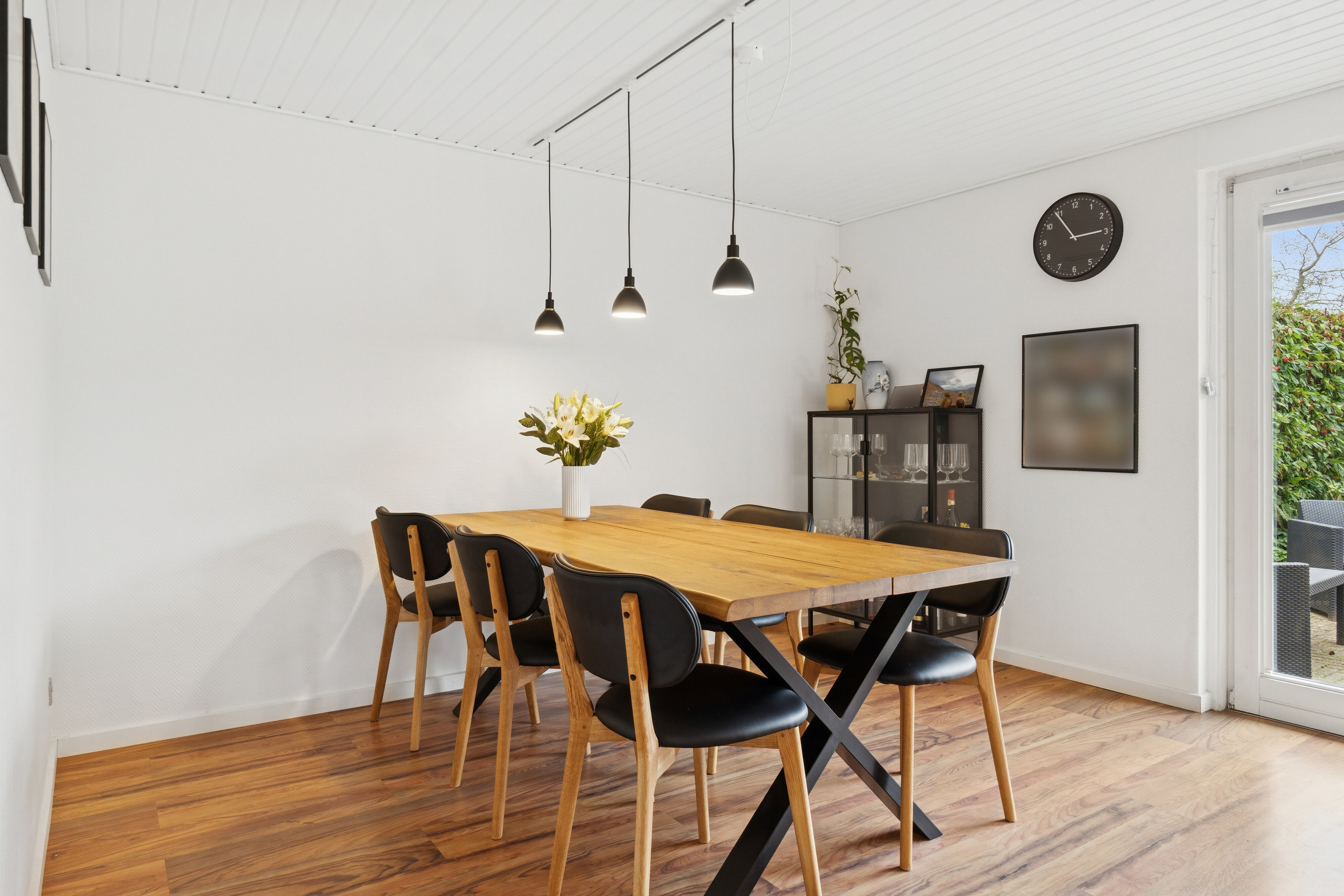 Fremhævet spisestue billede i fuldskærmstilstand. Billede af Lumbyesvej 12, 4200 Slagelse