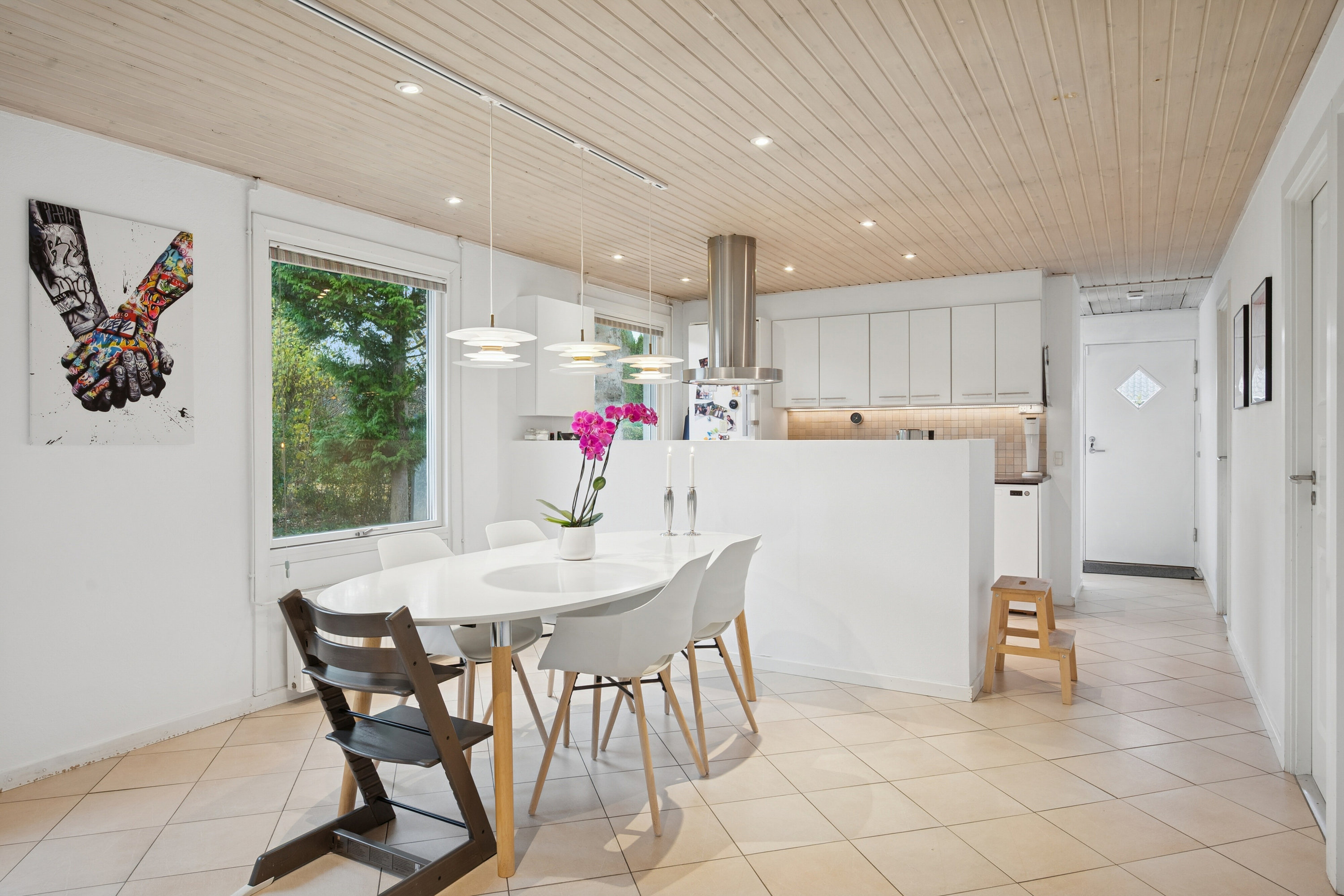 Fremhævet spisestue billede i fuldskærmstilstand. Billede af Bjergbakkevej 260, 2600 Glostrup