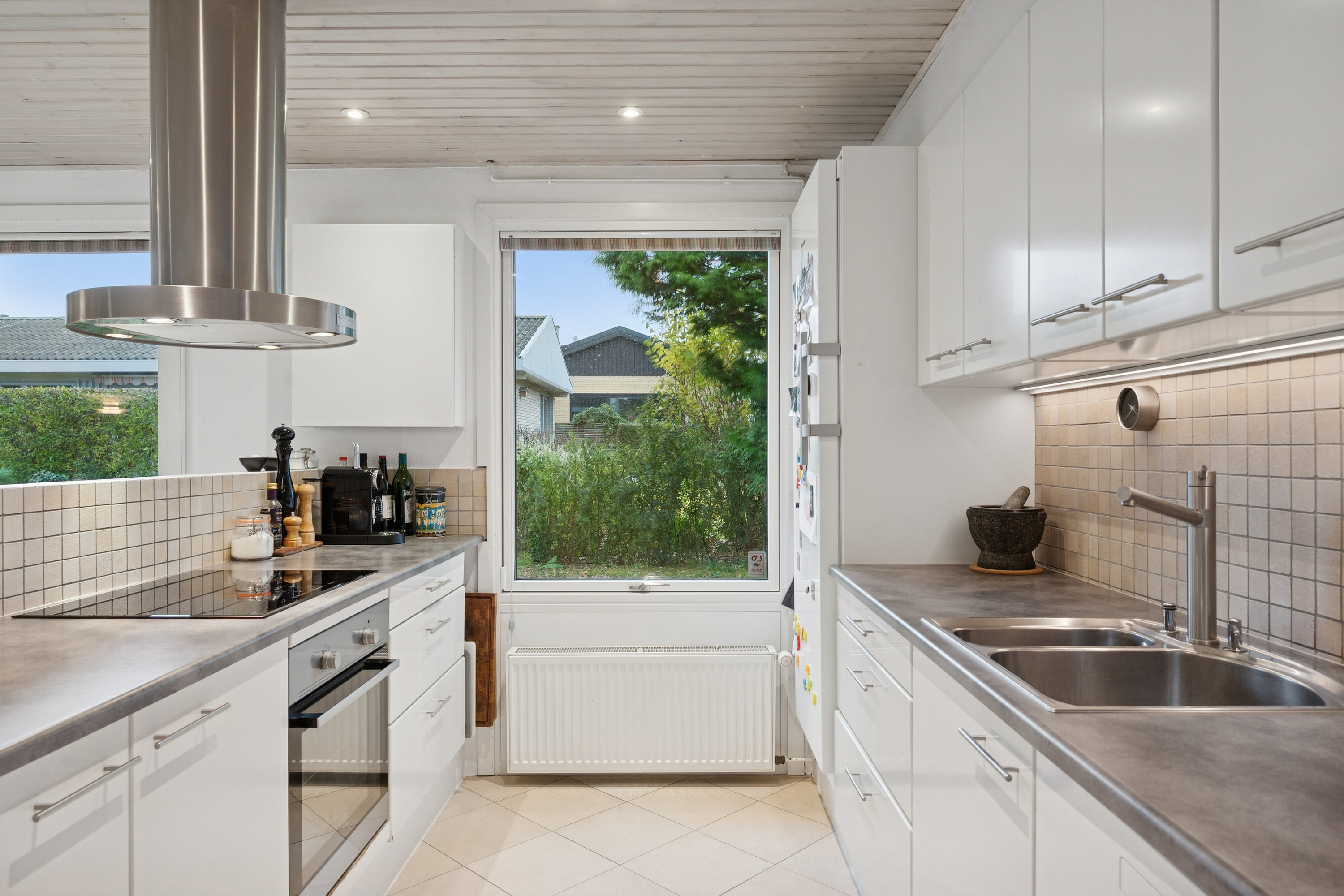 Fremhævet køkken billede i fuldskærmstilstand. Billede af Bjergbakkevej 260, 2600 Glostrup