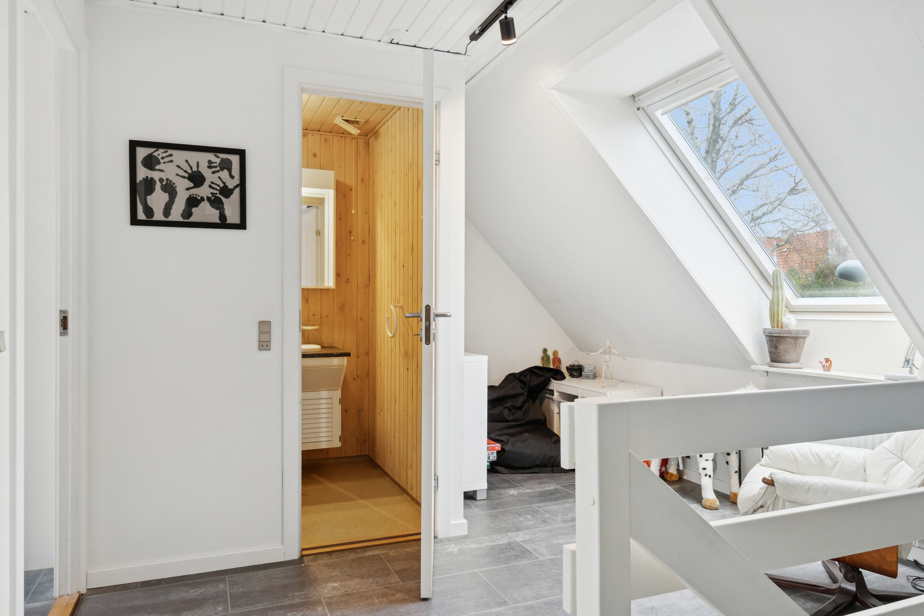 Fremhævet gang billede i fuldskærmstilstand. Billede af Lumbyesvej 12, 4200 Slagelse