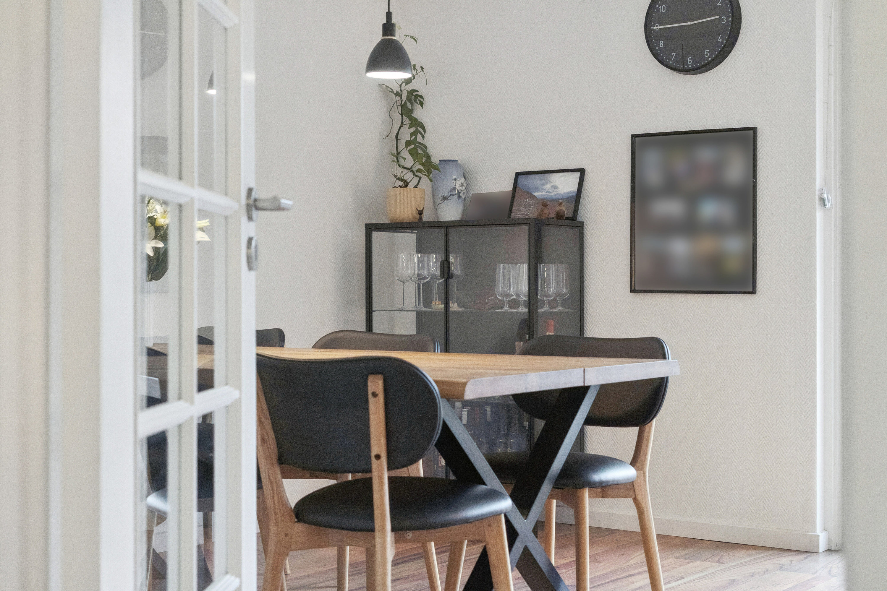 Fremhævet spisestue billede i fuldskærmstilstand. Billede af Lumbyesvej 12, 4200 Slagelse