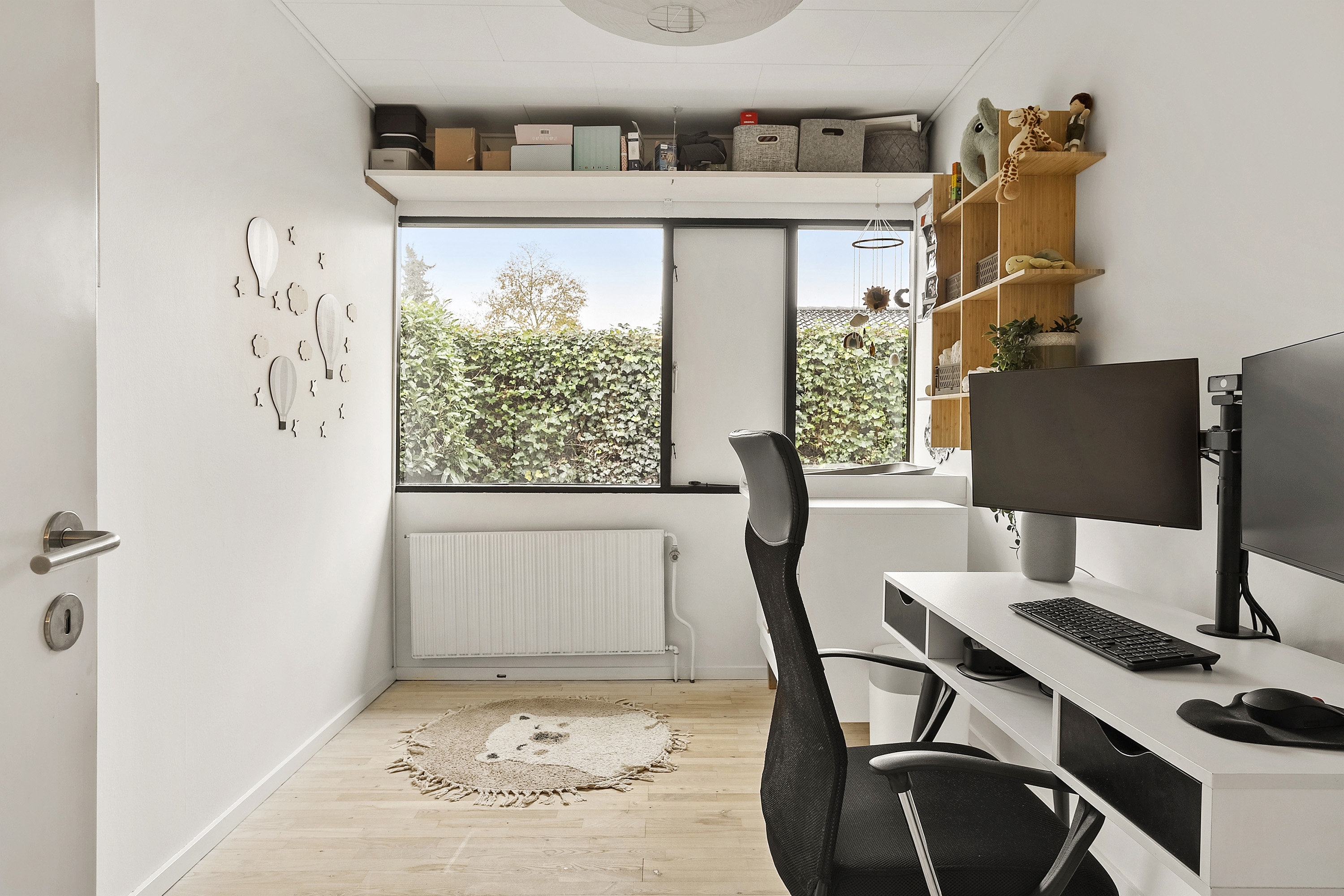 Fremhævet kontor billede i fuldskærmstilstand. Billede af Aastrupvej 102, 6100 Haderslev