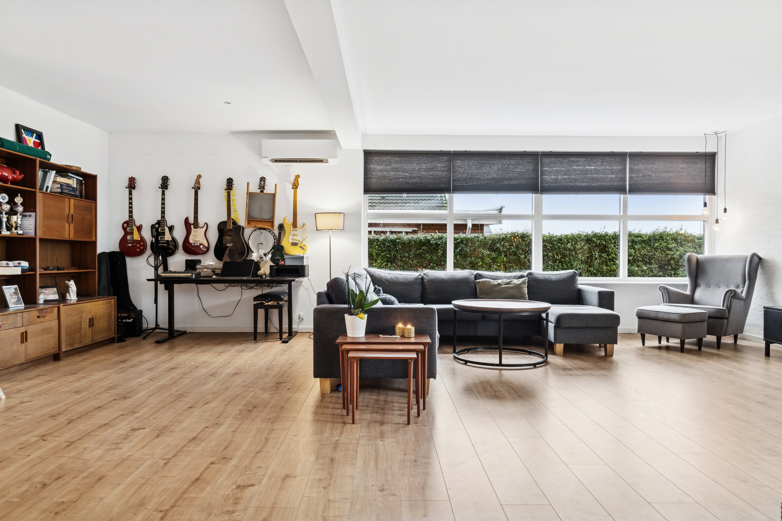 Fremhævet stue billede i fuldskærmstilstand. Billede af Birkevej 4, Tuse, 4300 Holbæk