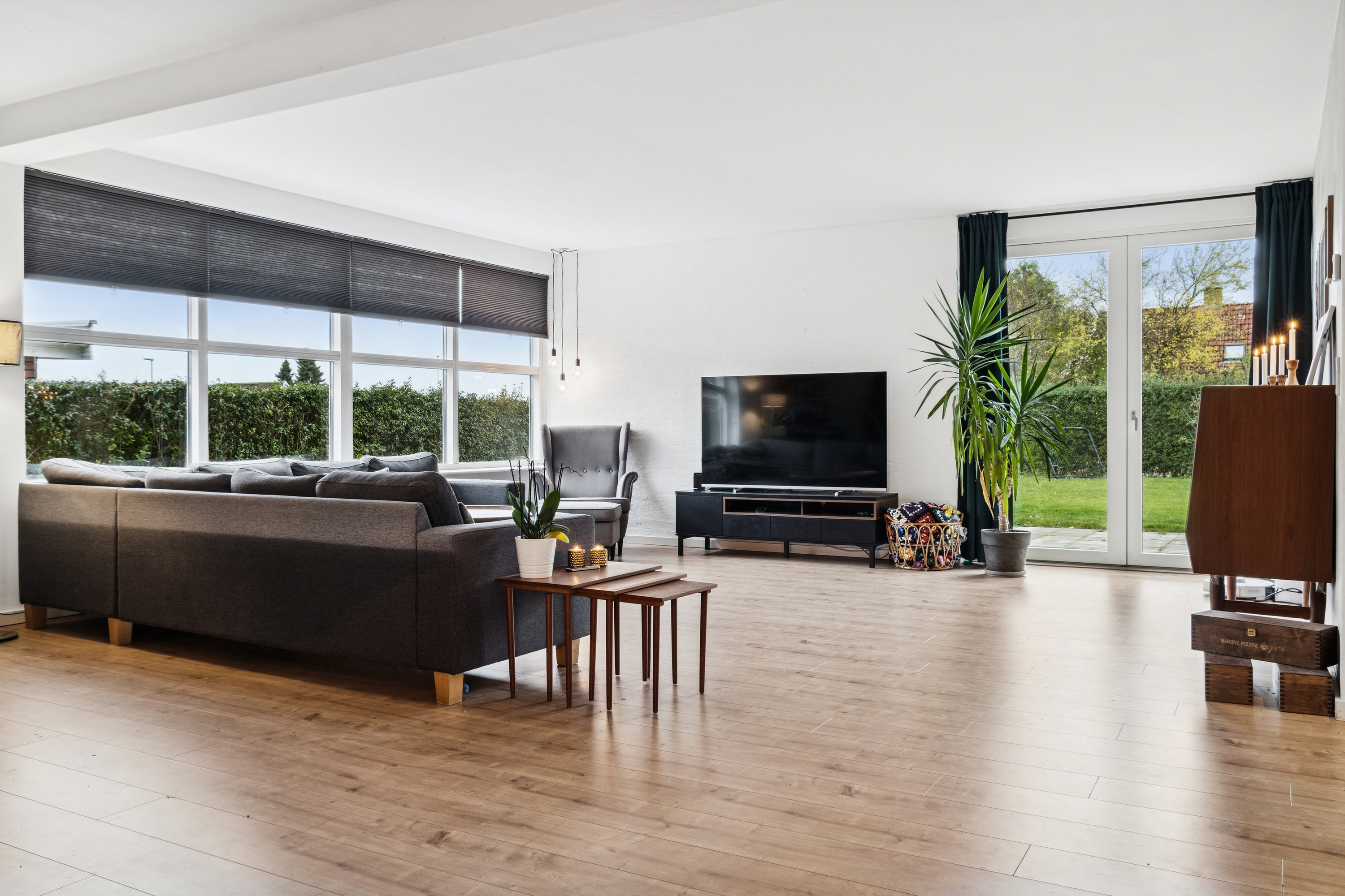 Fremhævet stue billede i fuldskærmstilstand. Billede af Birkevej 4, Tuse, 4300 Holbæk