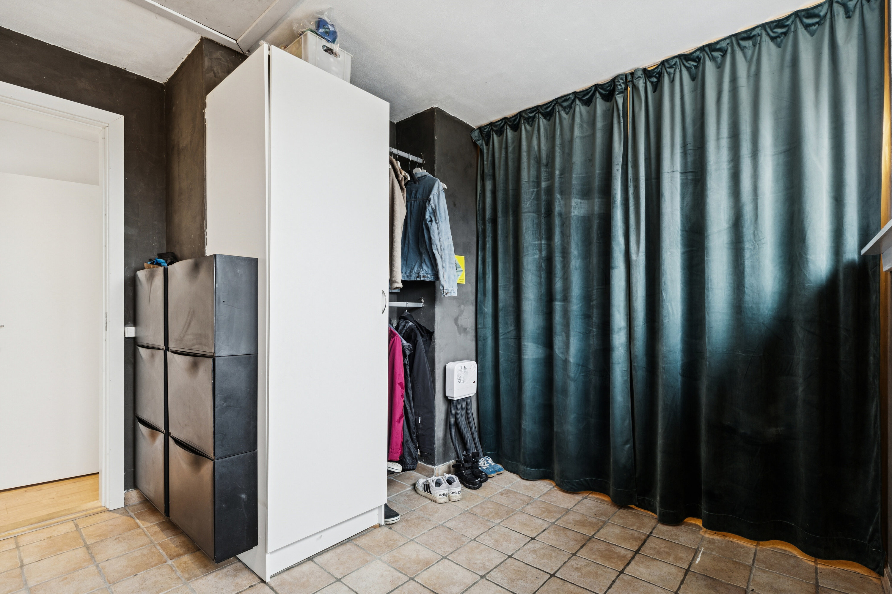 Fremhævet gang billede i fuldskærmstilstand. Billede af Birkevej 4, Tuse, 4300 Holbæk