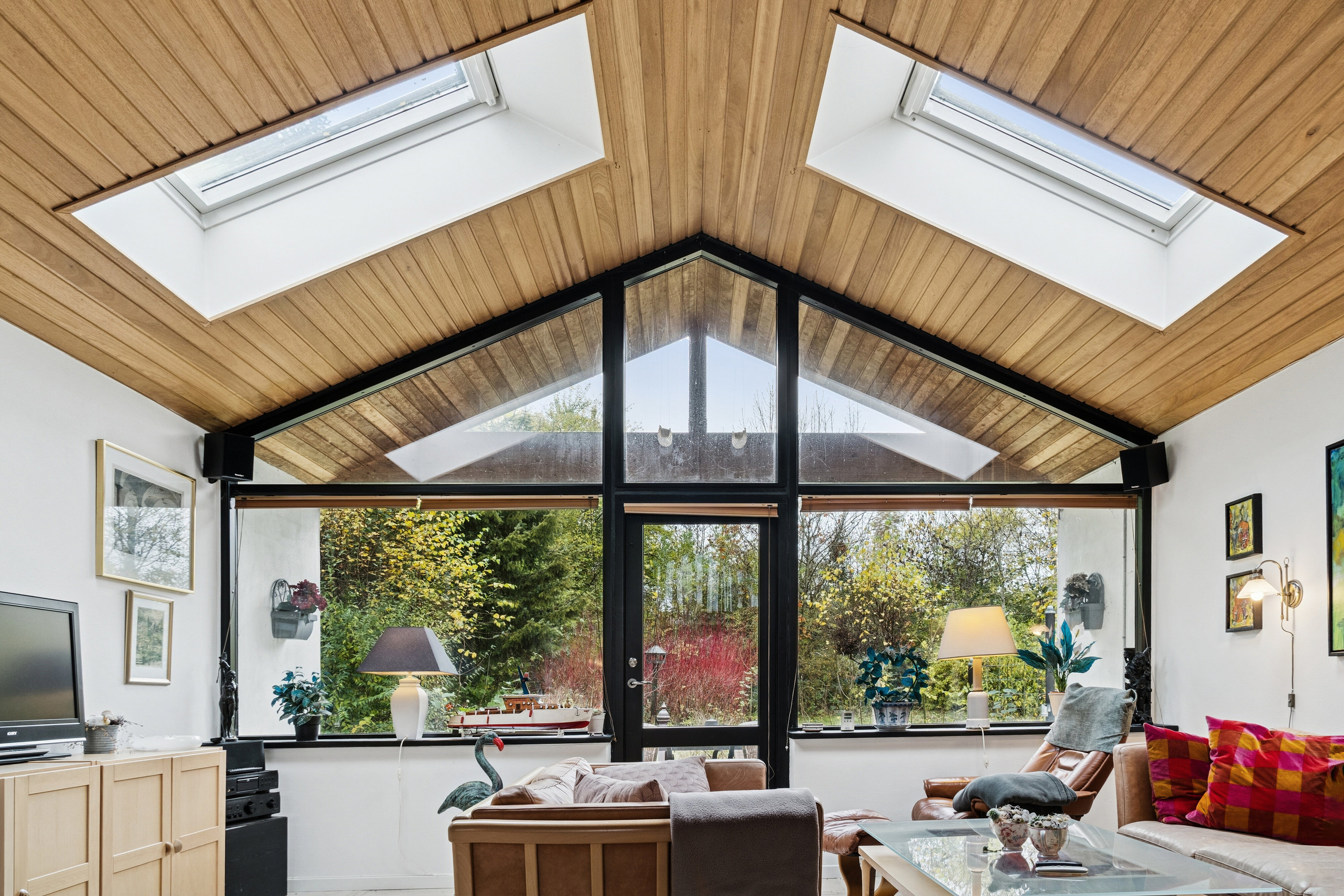 Fremhævet stue billede i fuldskærmstilstand. Billede af To-Bjerg 156, Uglerup, 4300 Holbæk