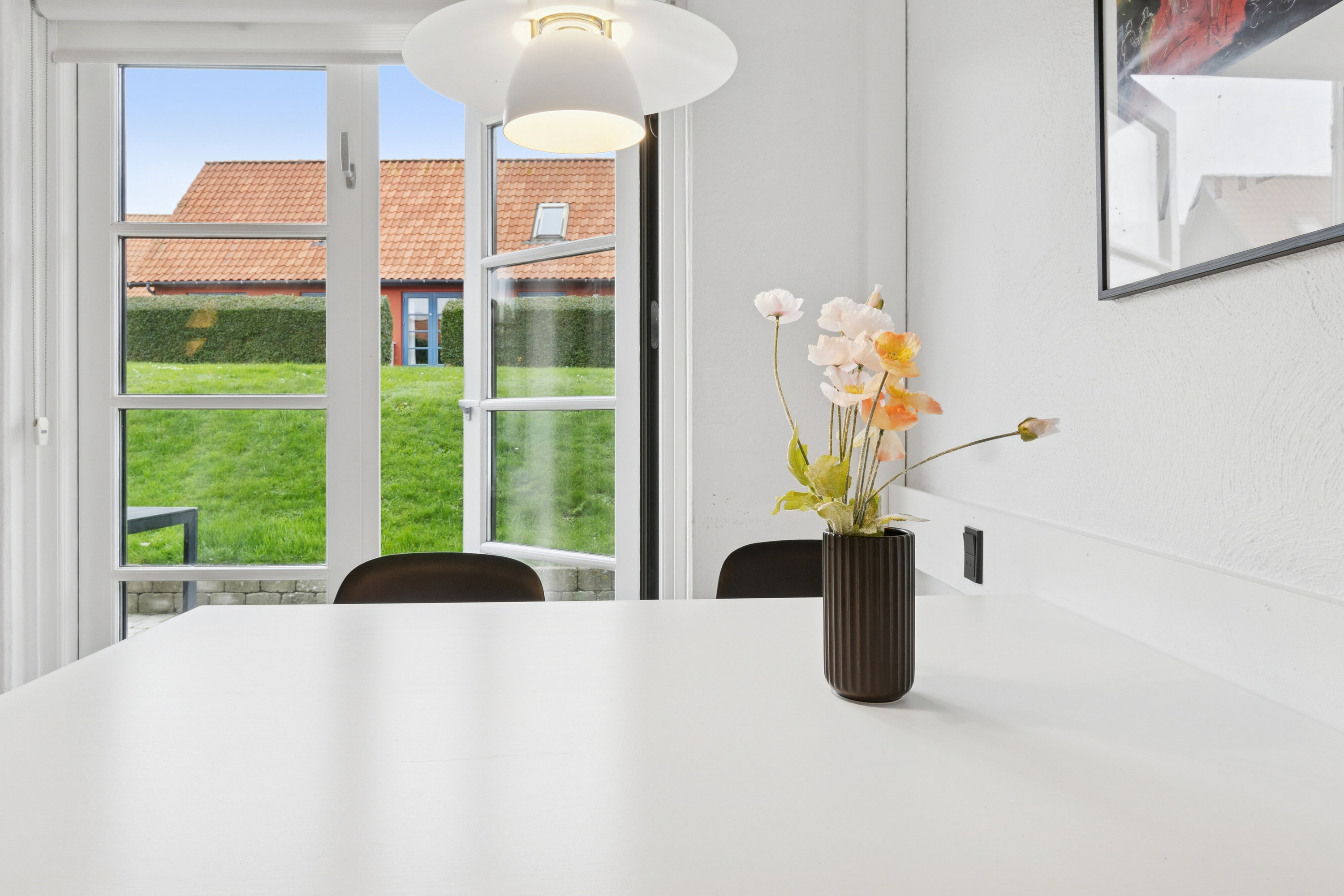 Fremhævet spisestue billede i fuldskærmstilstand. Billede af Gudhjem Feriepark 76, 3760 Gudhjem