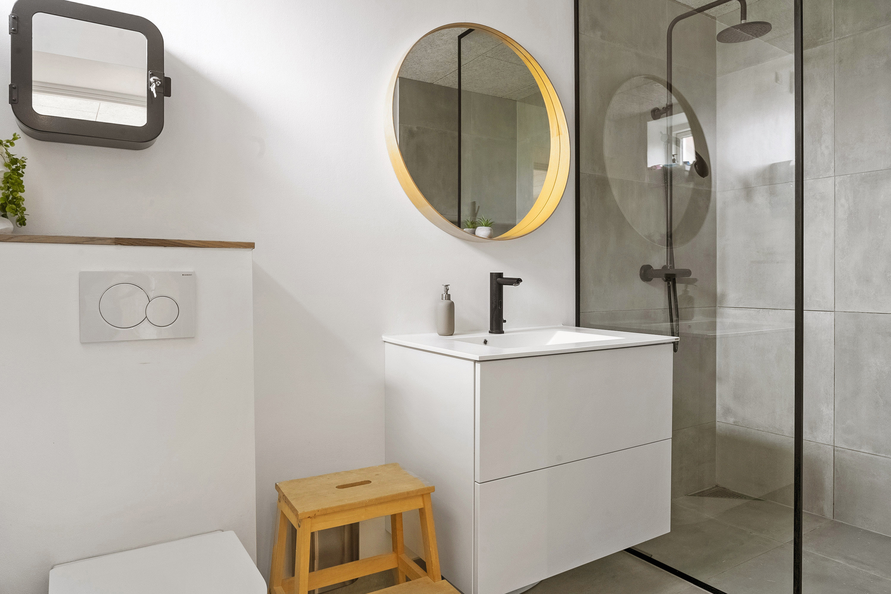 Fremhævet badeværelse billede i fuldskærmstilstand. Billede af Frydsvej 53, 8700 Horsens