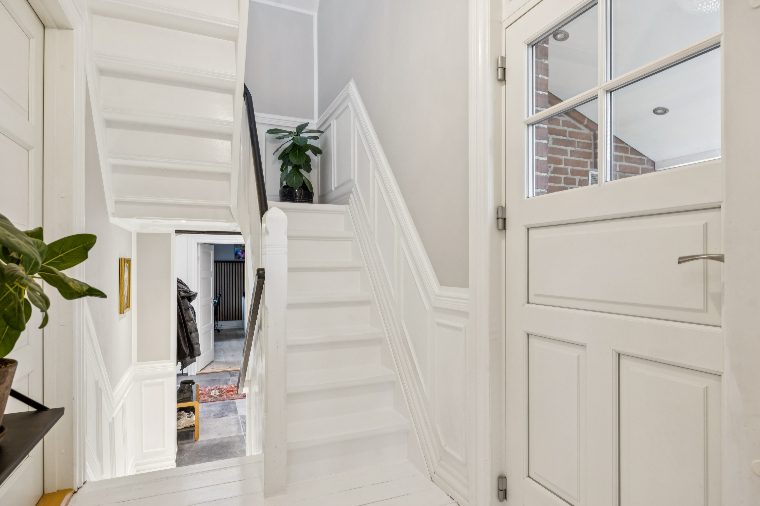 Fremhævet trappe billede i fuldskærmstilstand. Billede af Røgildsvej 35, 9400 Nørresundby