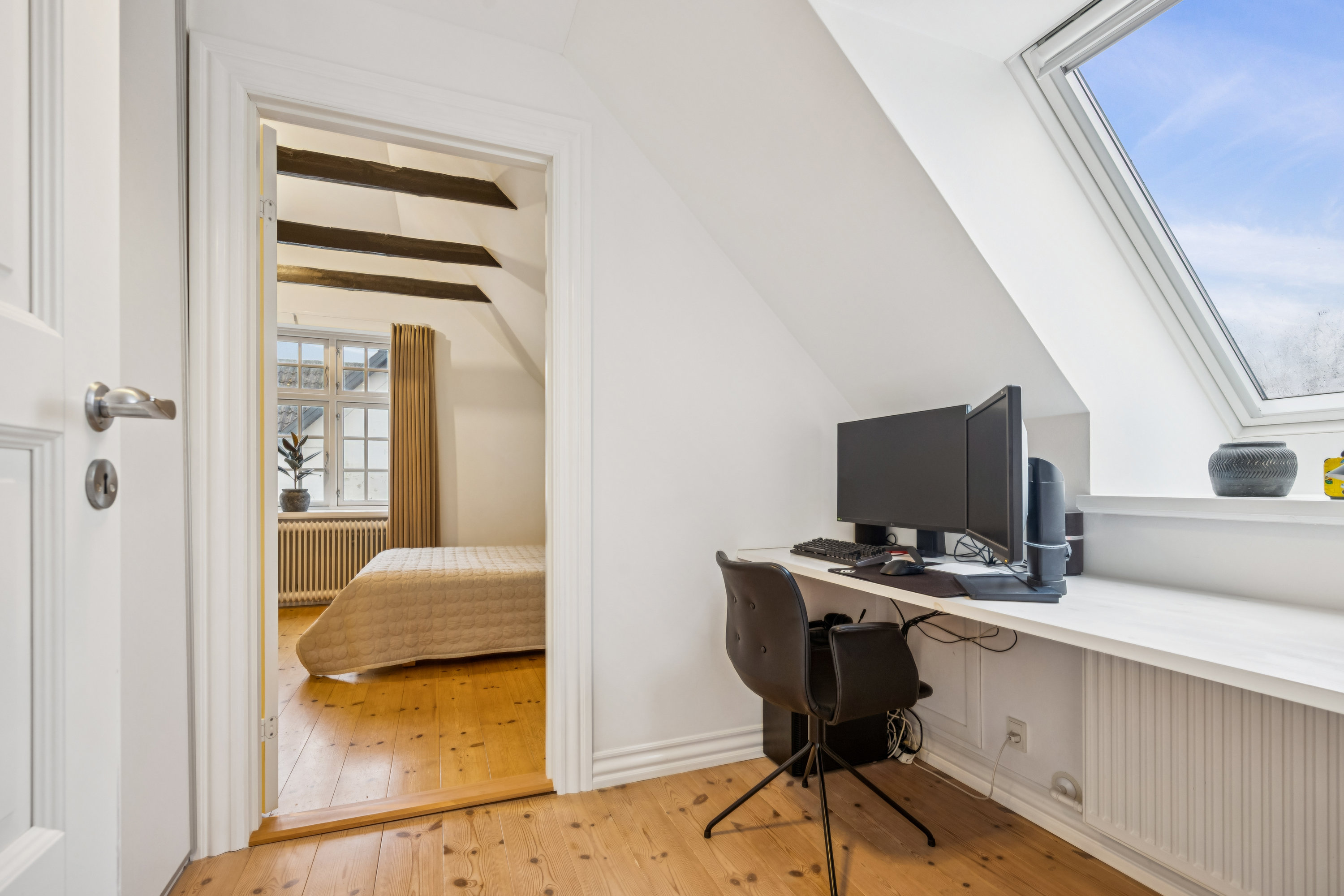 Fremhævet værelse billede i fuldskærmstilstand. Billede af Røgildsvej 35, 9400 Nørresundby