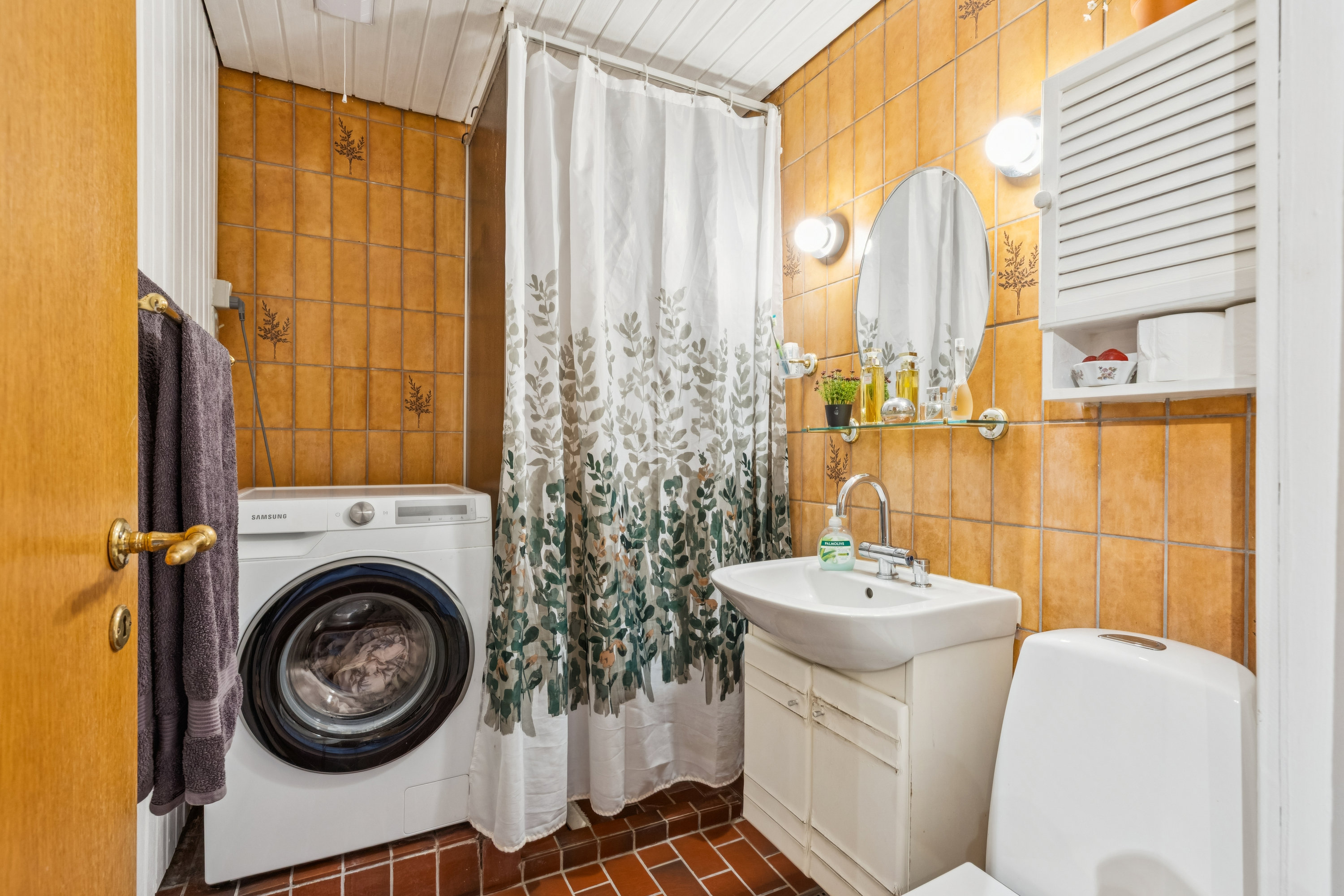 Fremhævet badeværelse billede i fuldskærmstilstand. Billede af Egevangshusene 207, 2630 Taastrup