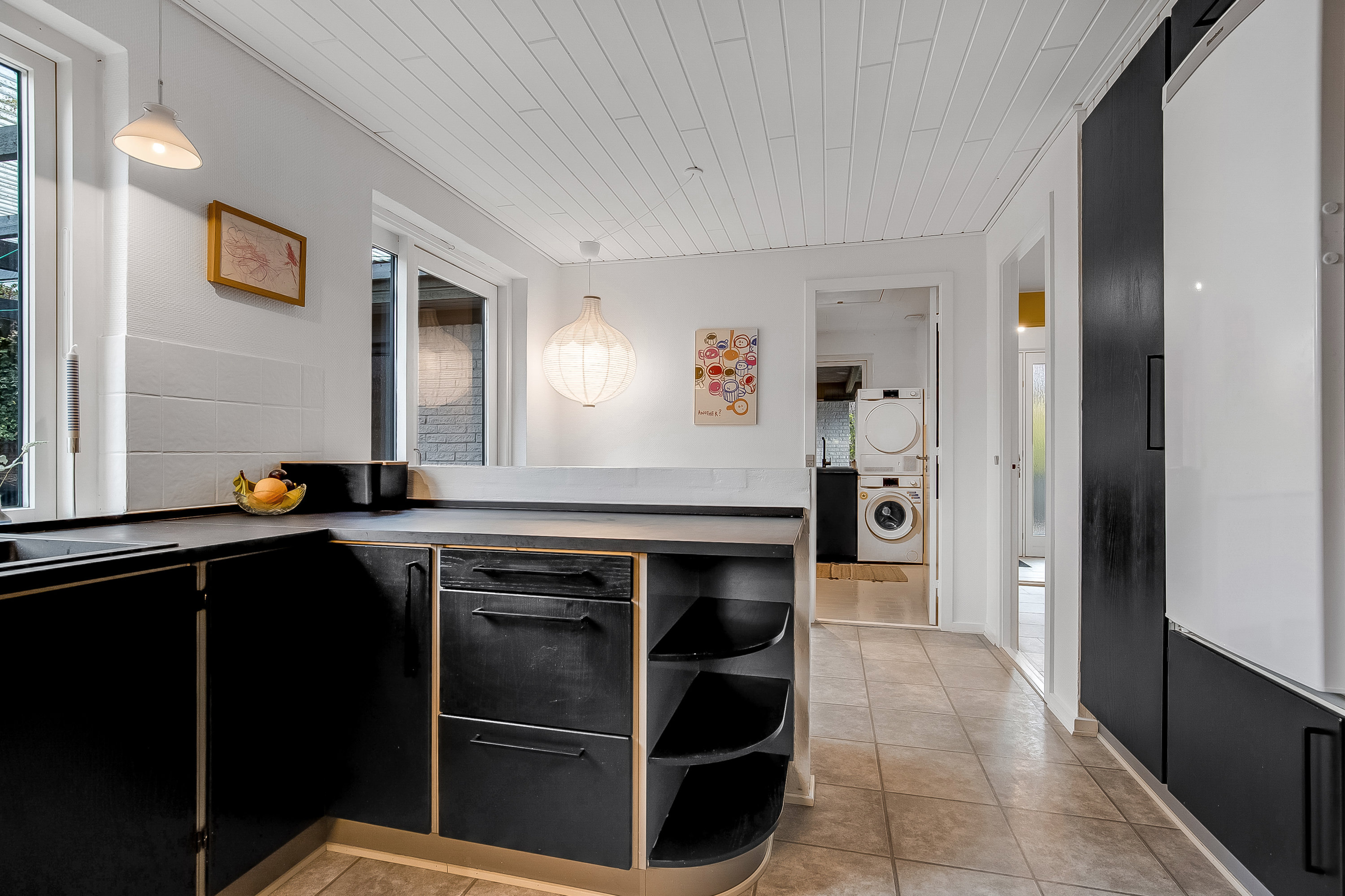 Fremhævet køkken alrum billede i fuldskærmstilstand. Billede af Umanakvej 23, Søndermarken, 7100 Vejle