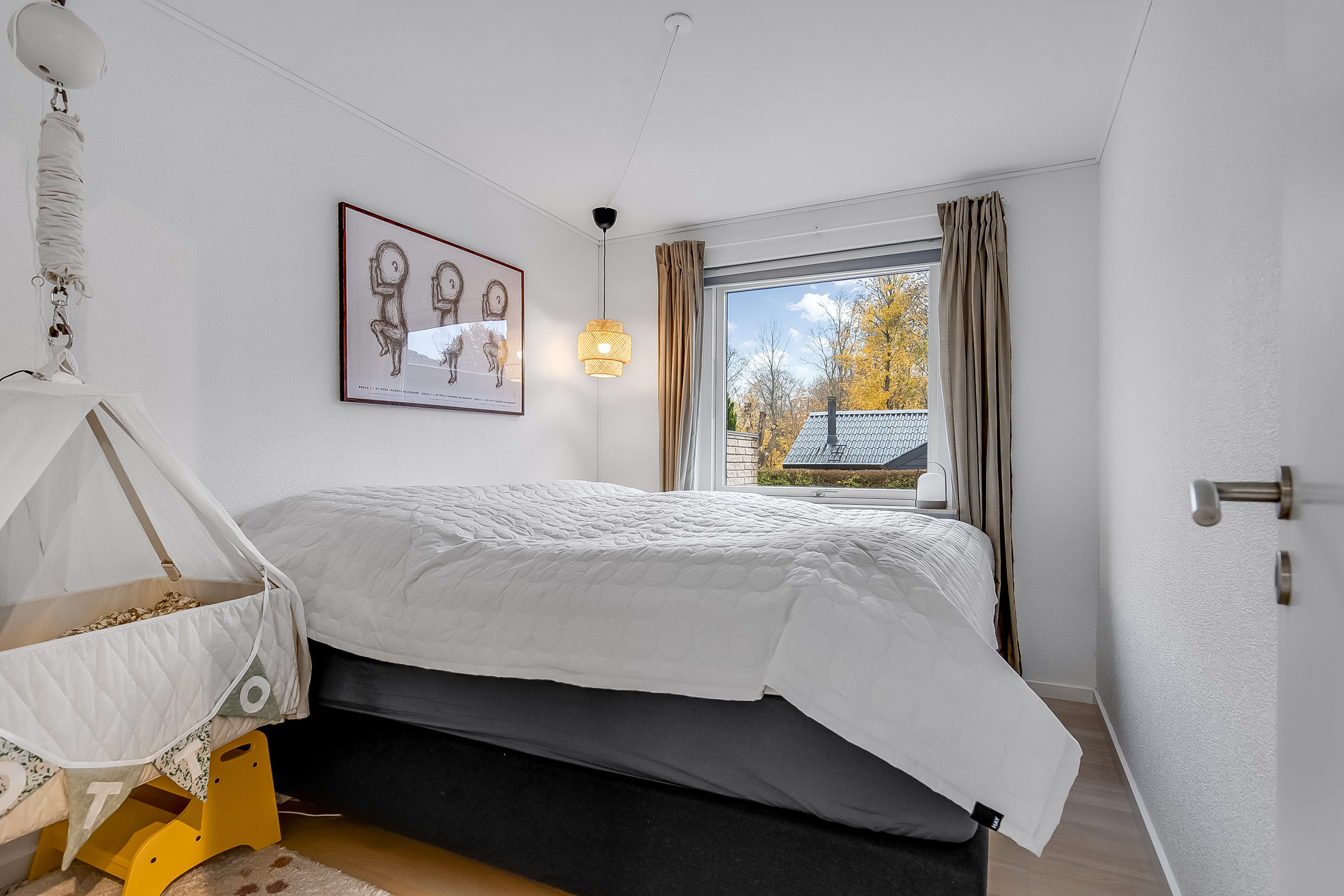 Fremhævet soveværelse billede i fuldskærmstilstand. Billede af Umanakvej 23, Søndermarken, 7100 Vejle