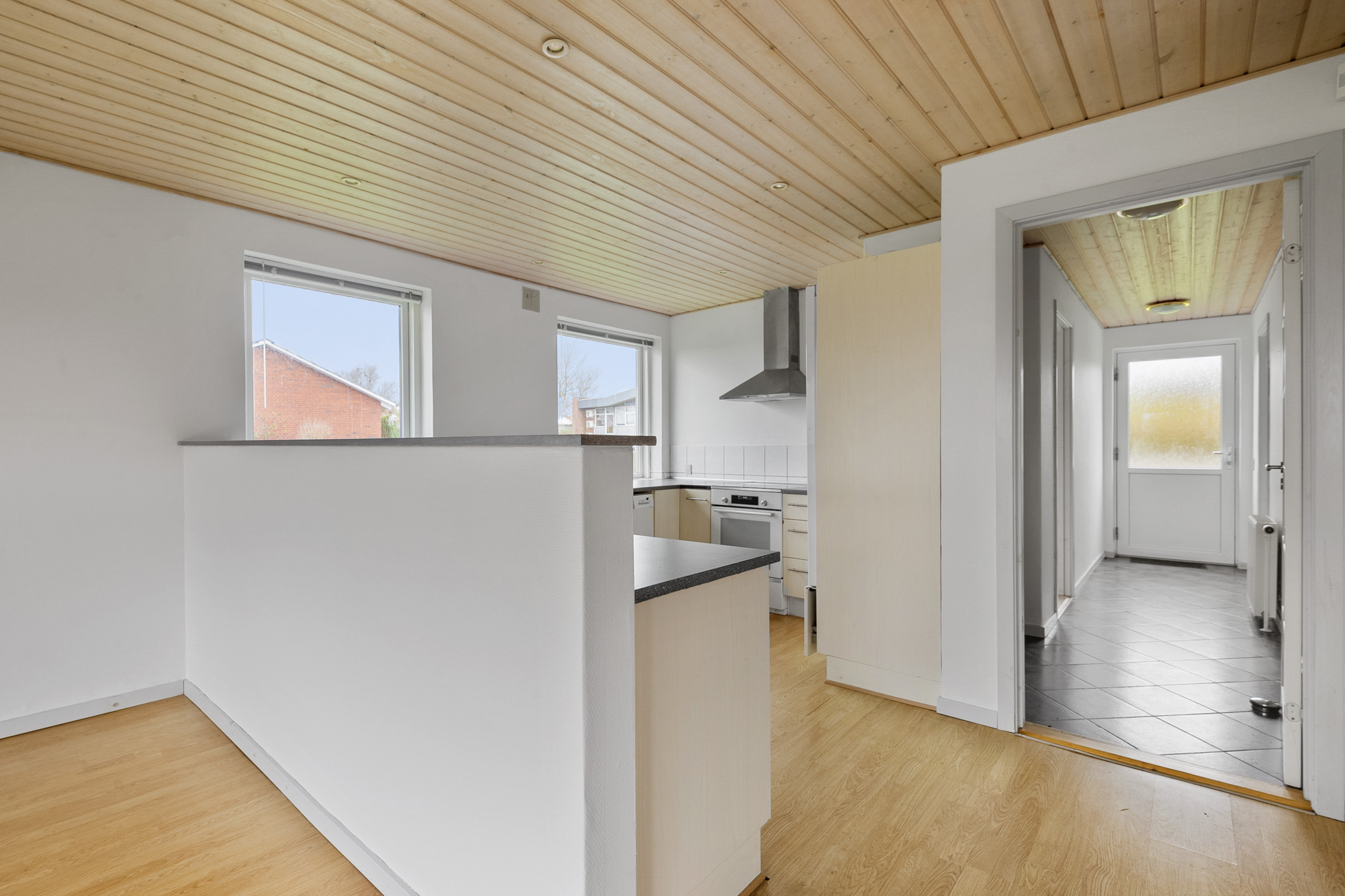 Fremhævet køkken billede i fuldskærmstilstand. Billede af Porsevej 2, Horne, 6800 Varde