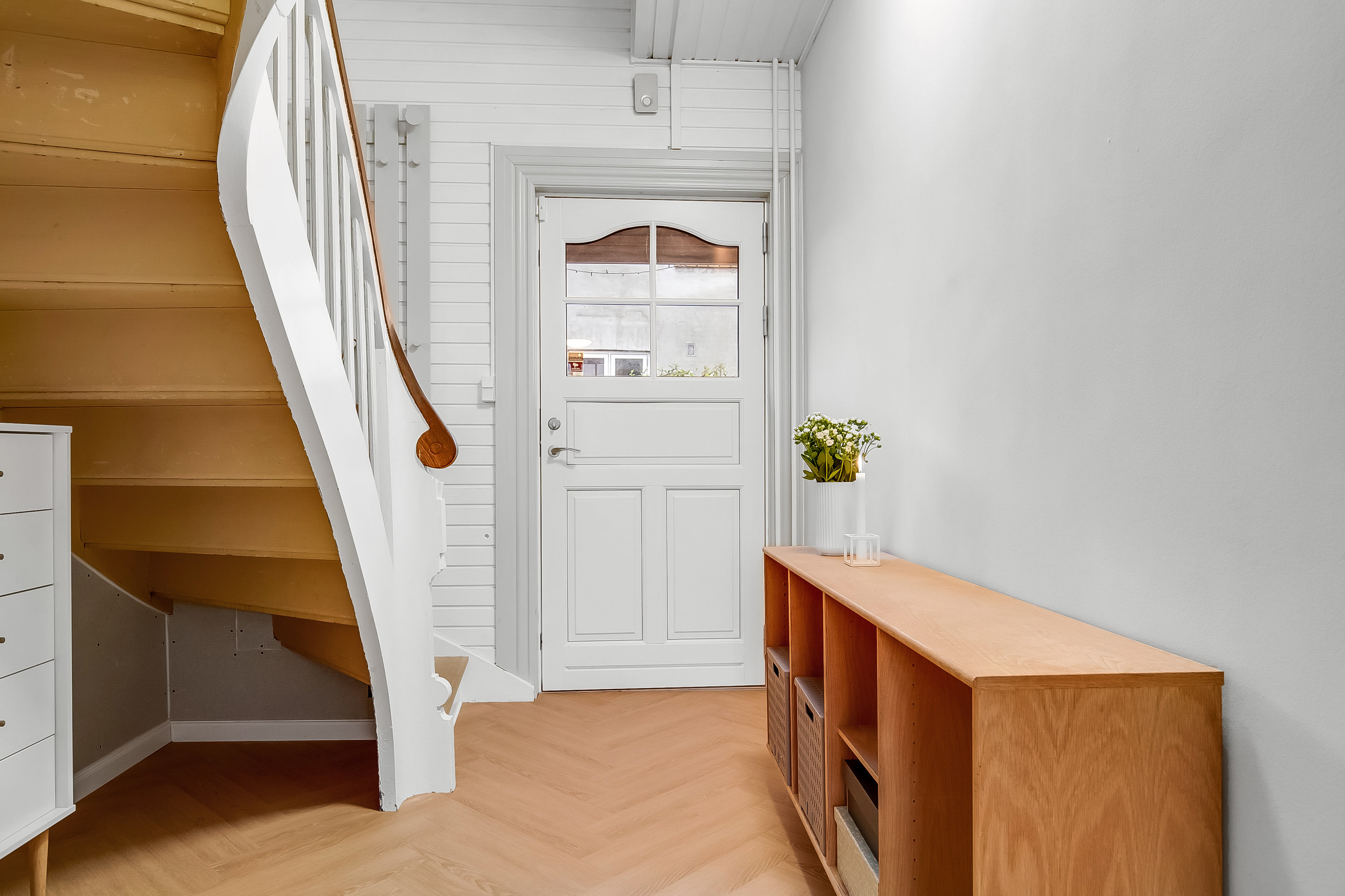 Fremhævet entré billede i fuldskærmstilstand. Billede af Danasvej 10, Vestbyen, 7100 Vejle