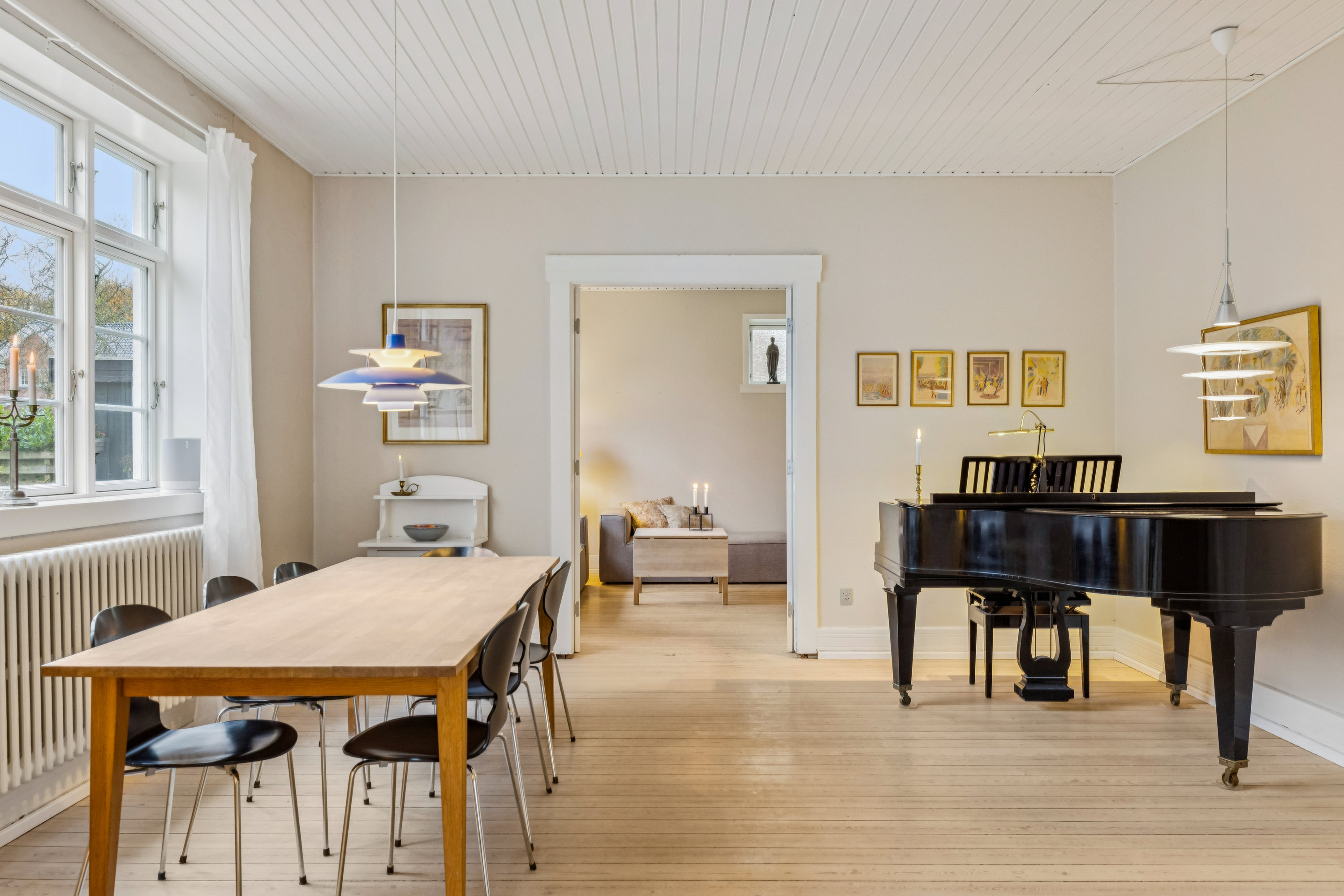 Fremhævet stue billede i fuldskærmstilstand. Billede af Tangevej 2, 6760 Ribe