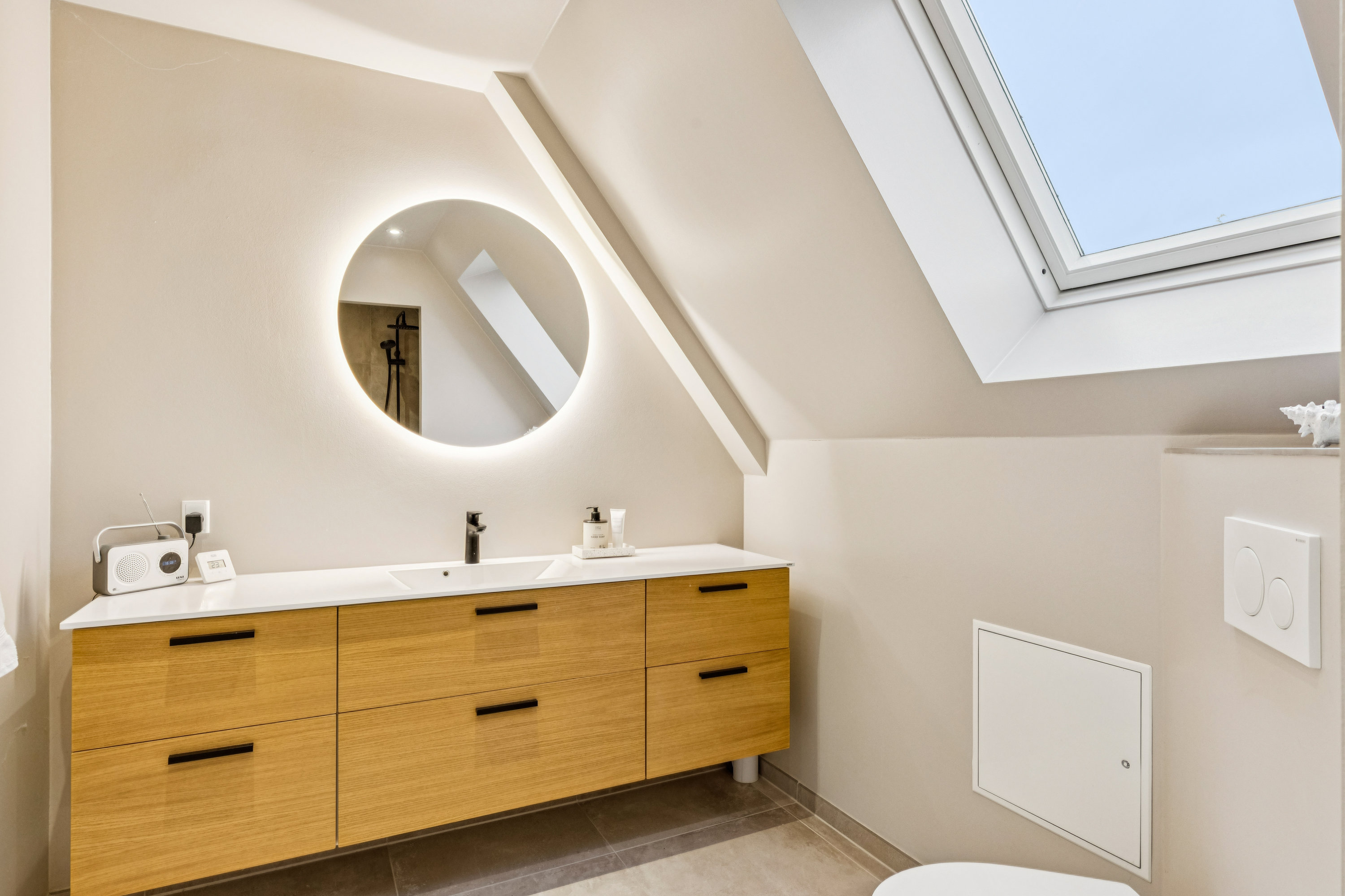 Fremhævet badeværelse billede i fuldskærmstilstand. Billede af Tangevej 2, 6760 Ribe