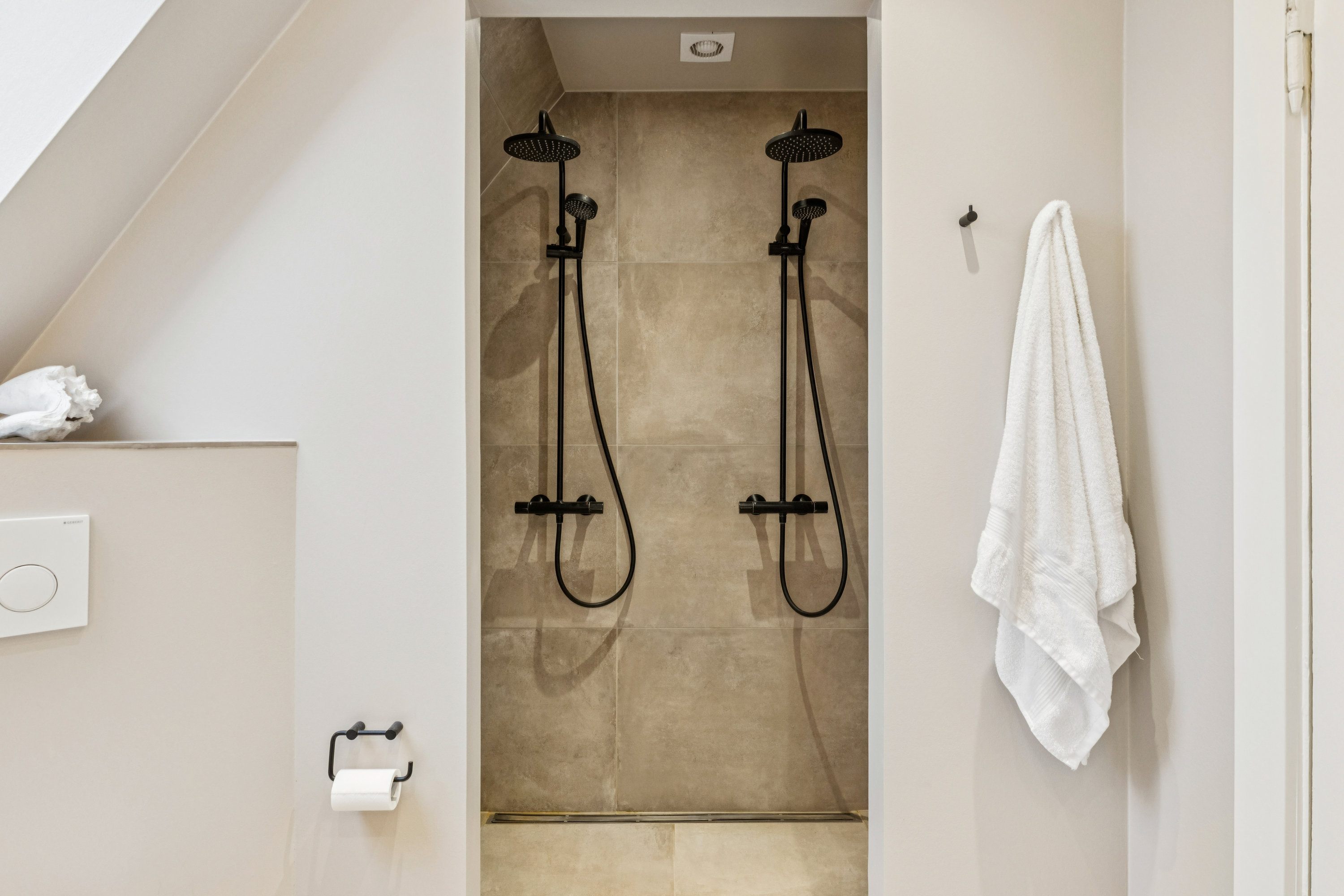 Fremhævet badeværelse billede i fuldskærmstilstand. Billede af Tangevej 2, 6760 Ribe