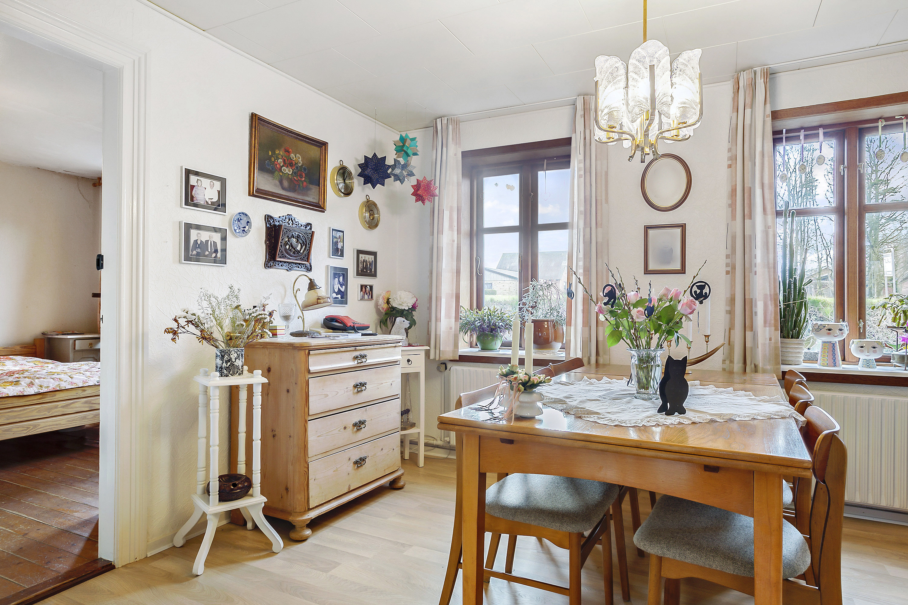 Fremhævet stue billede i fuldskærmstilstand. Billede af Nørrebro 200, Vodstrup, 7900 Nykøbing M