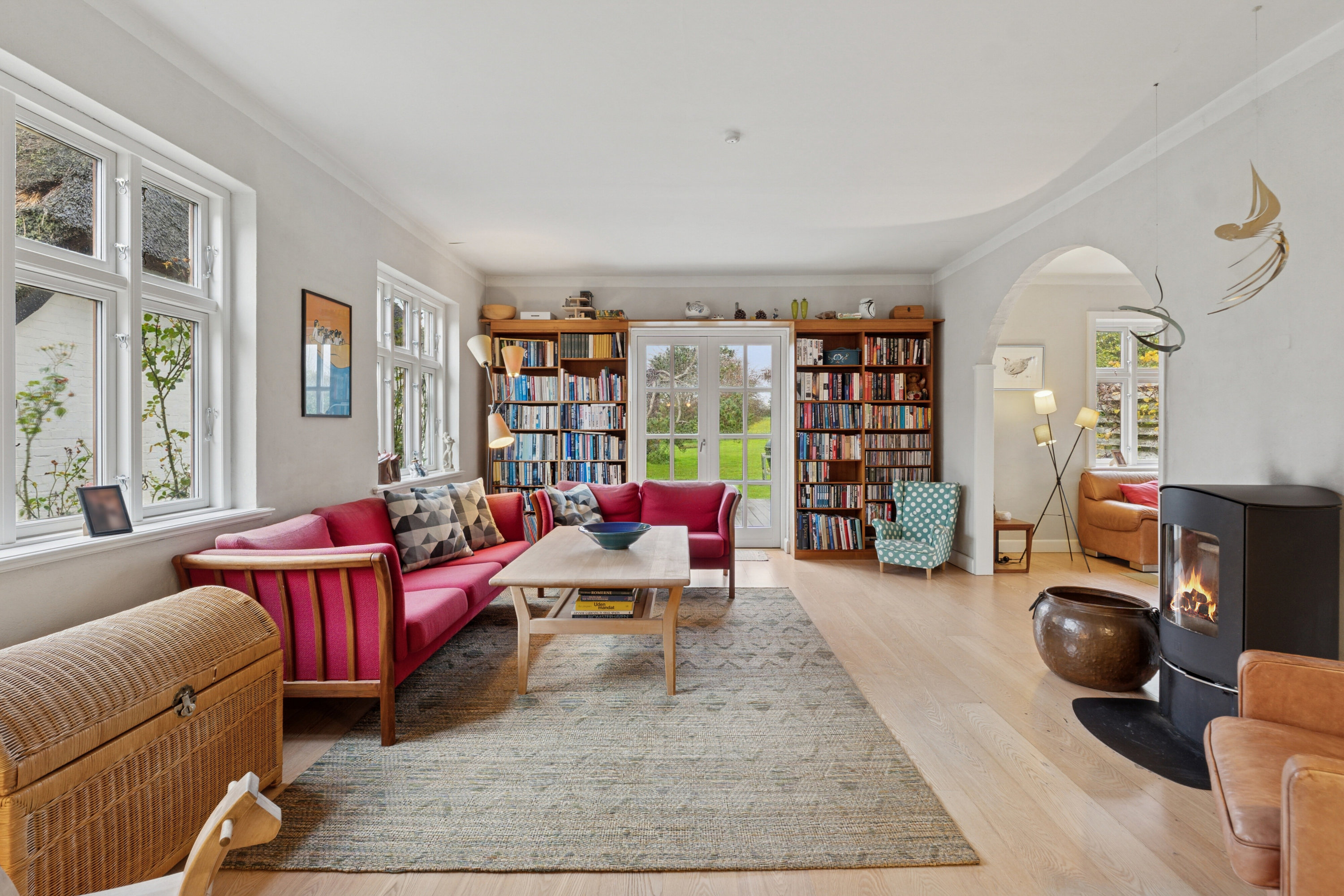 Fremhævet stue billede i fuldskærmstilstand. Billede af Strandvejen 44, 5882 Vejstrup