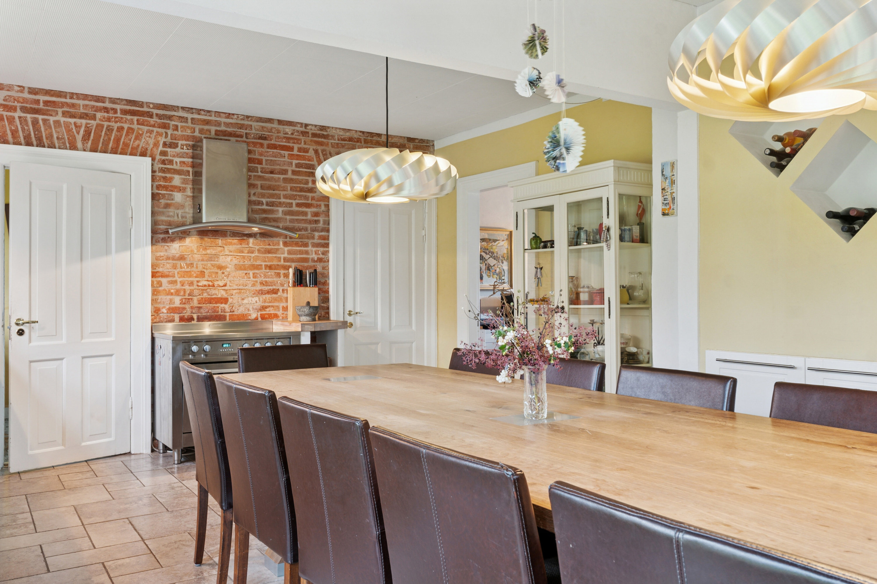 Fremhævet spisestue billede i fuldskærmstilstand. Billede af Strandvejen 44, 5882 Vejstrup