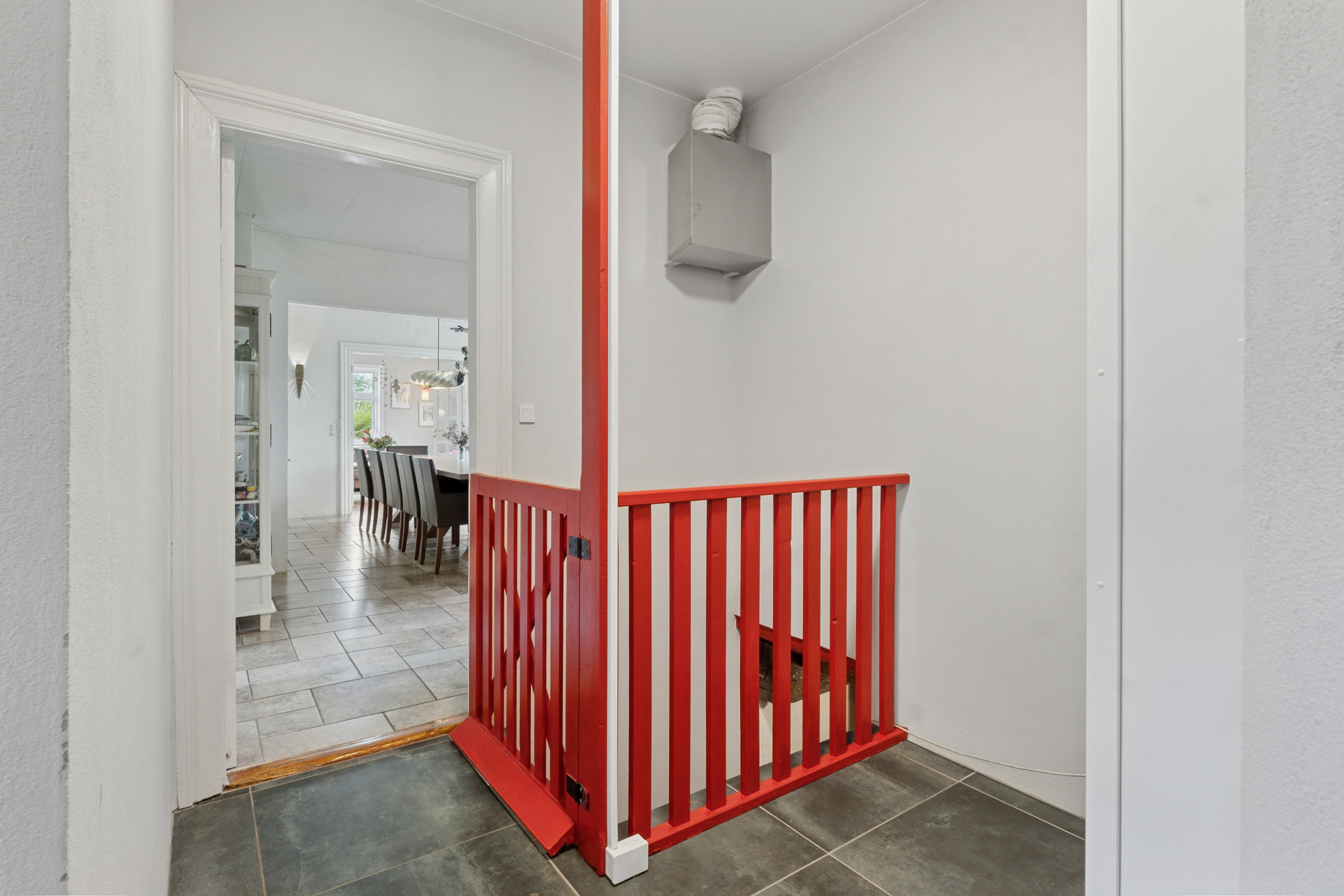 Fremhævet gang billede i fuldskærmstilstand. Billede af Strandvejen 44, 5882 Vejstrup