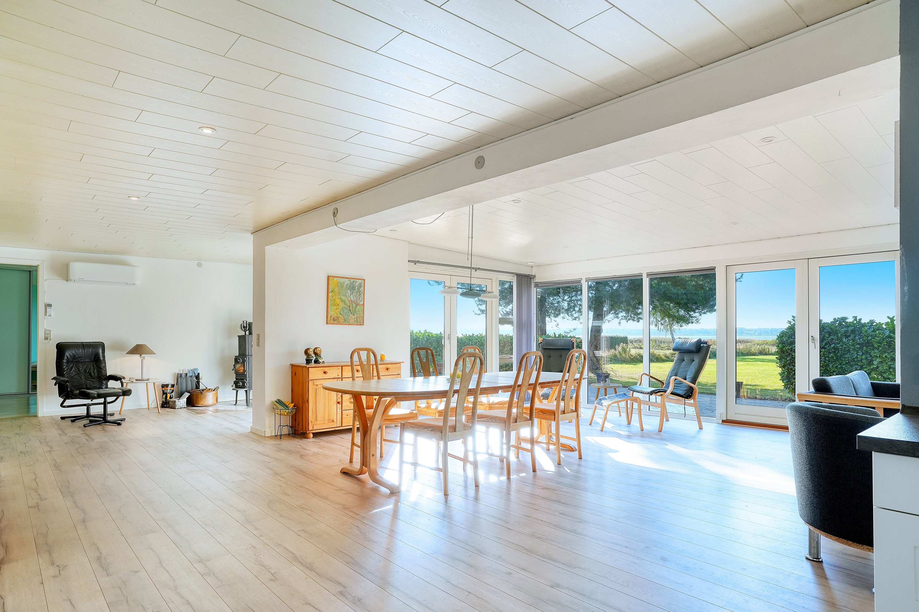 Fremhævet spisestue billede i fuldskærmstilstand. Billede af Fjorddalsvej 39, Markeslev, 4300 Holbæk