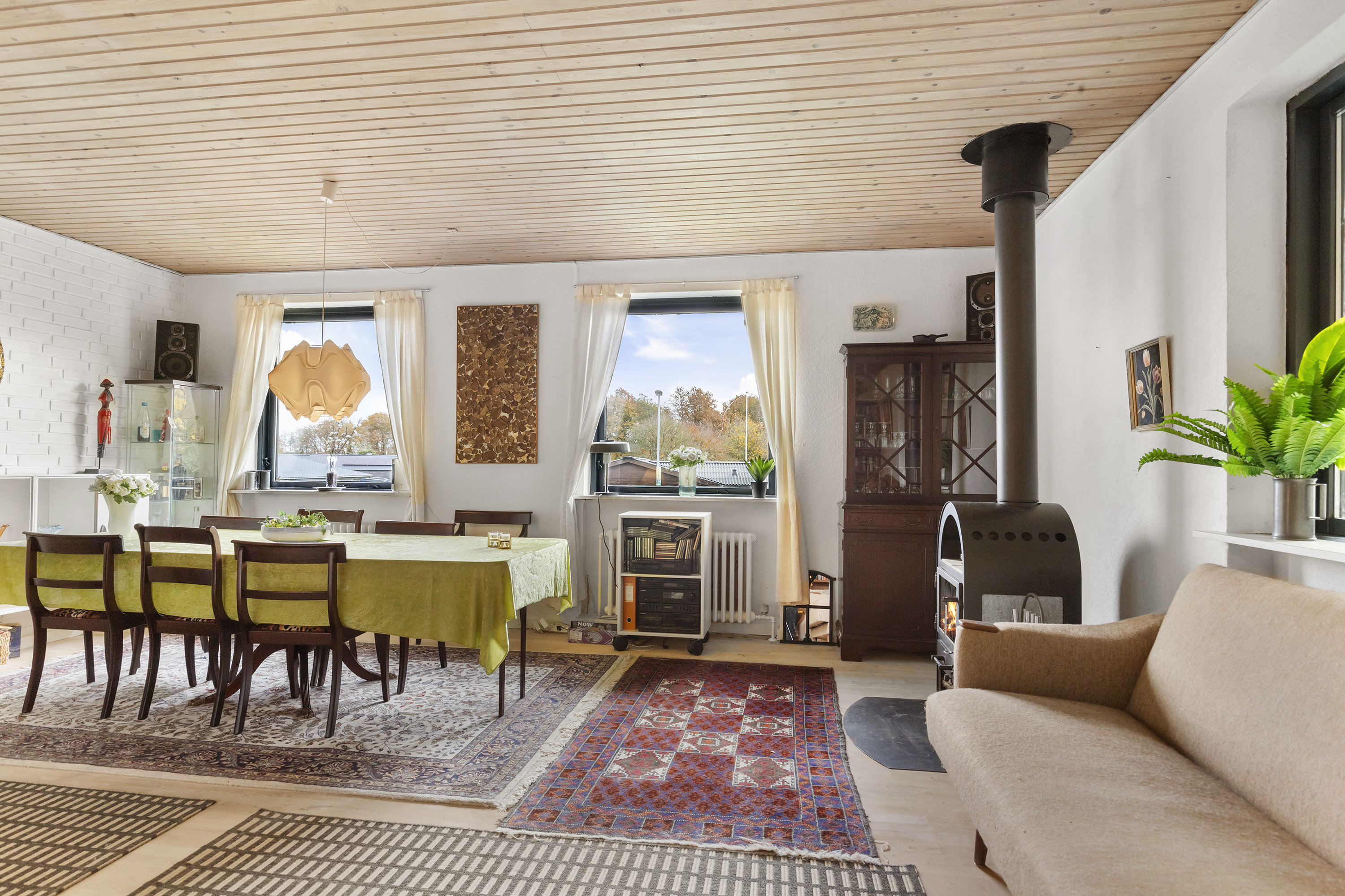 Fremhævet stue billede i fuldskærmstilstand. Billede af Ansgarsvej 2, 9600 Aars