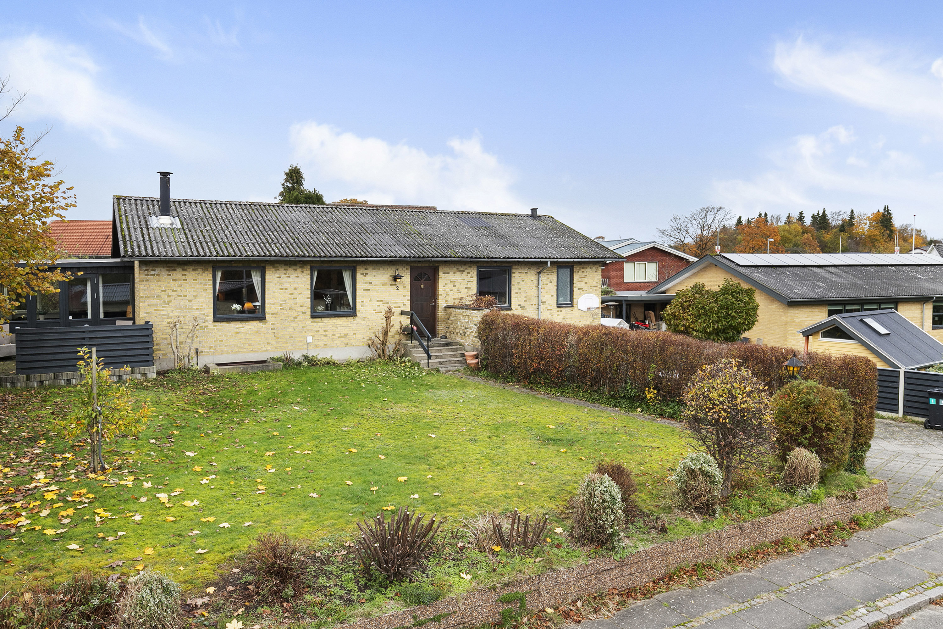 Miniaturebillede 1: facade. Billede af Ansgarsvej 2, 9600 Aars