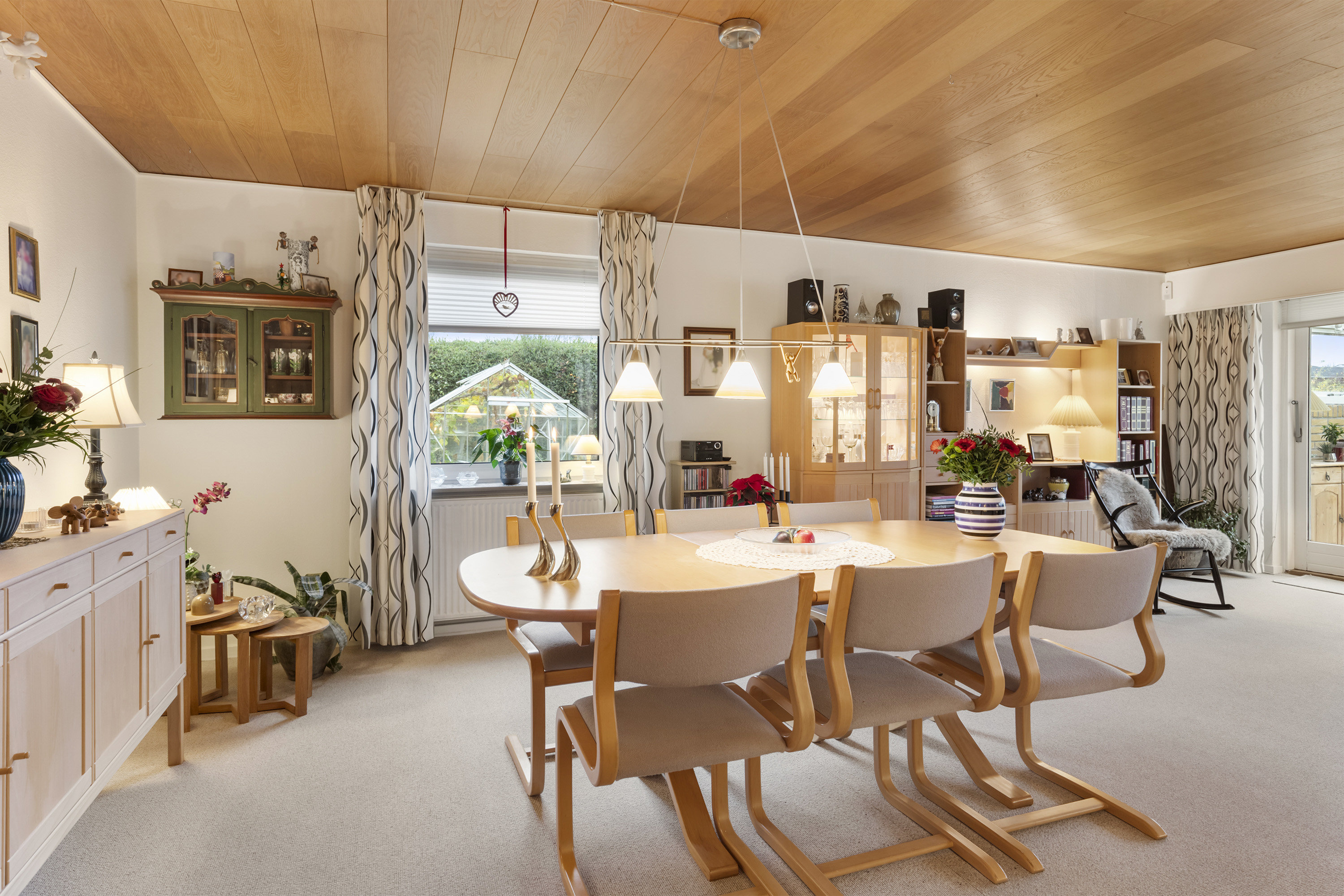 Fremhævet stue billede i fuldskærmstilstand. Billede af Birkagervej 16, 9740 Jerslev J