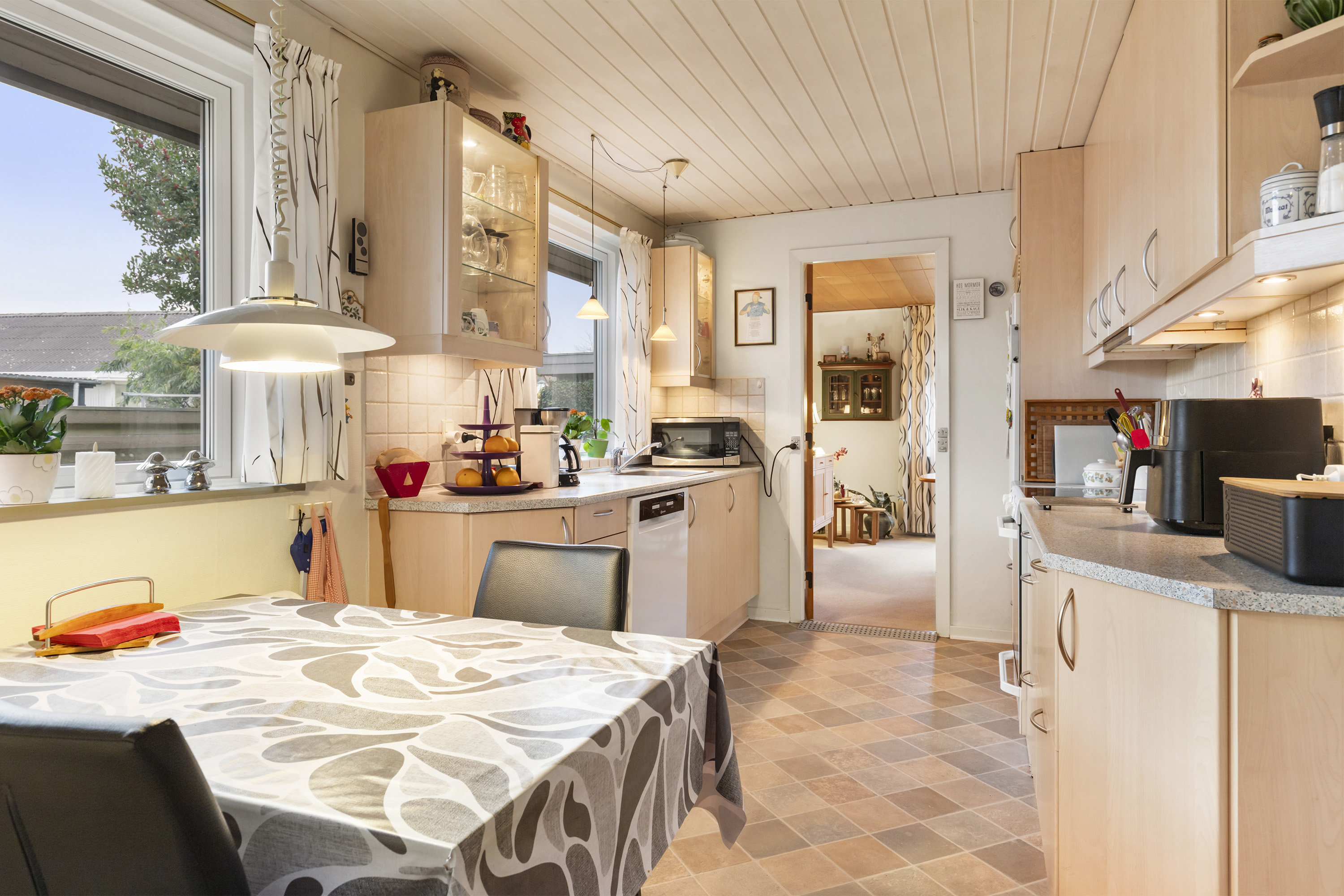 Miniaturebillede 1: køkken. Billede af Birkagervej 16, 9740 Jerslev J