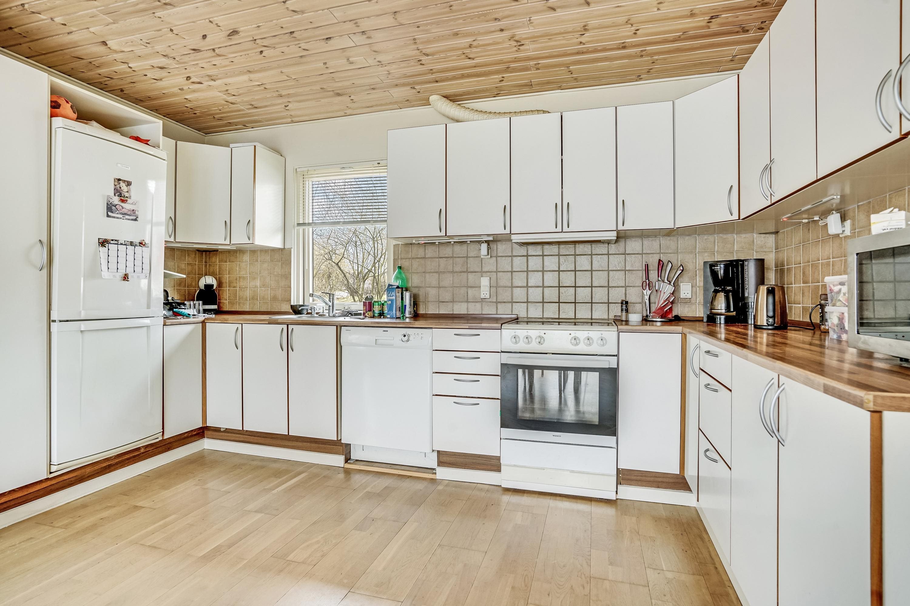 Fremhævet køkken billede i fuldskærmstilstand. Billede af Uggerslevvej 35B, Uggerslev, 5450 Otterup