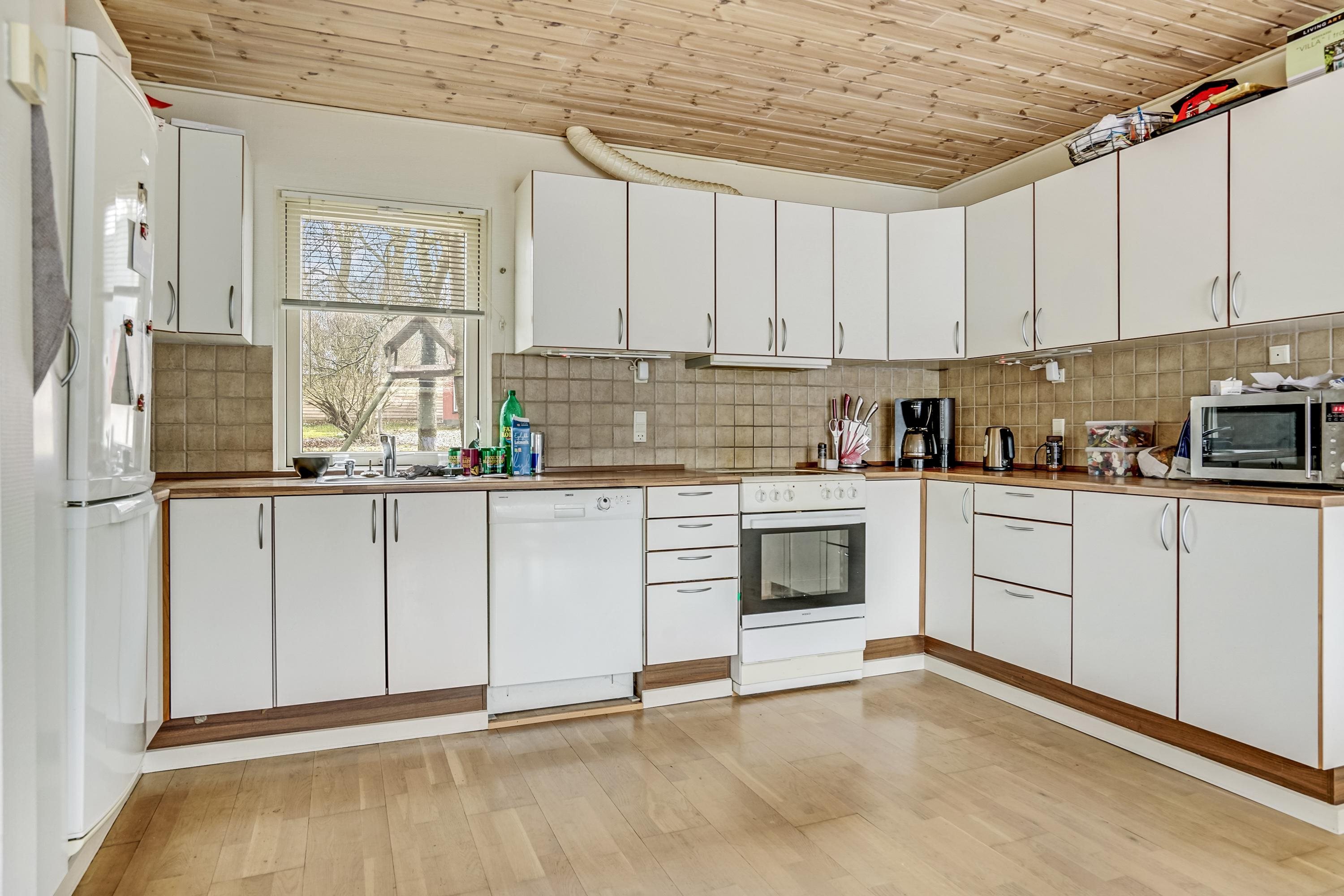 Fremhævet køkken billede i fuldskærmstilstand. Billede af Uggerslevvej 35B, Uggerslev, 5450 Otterup