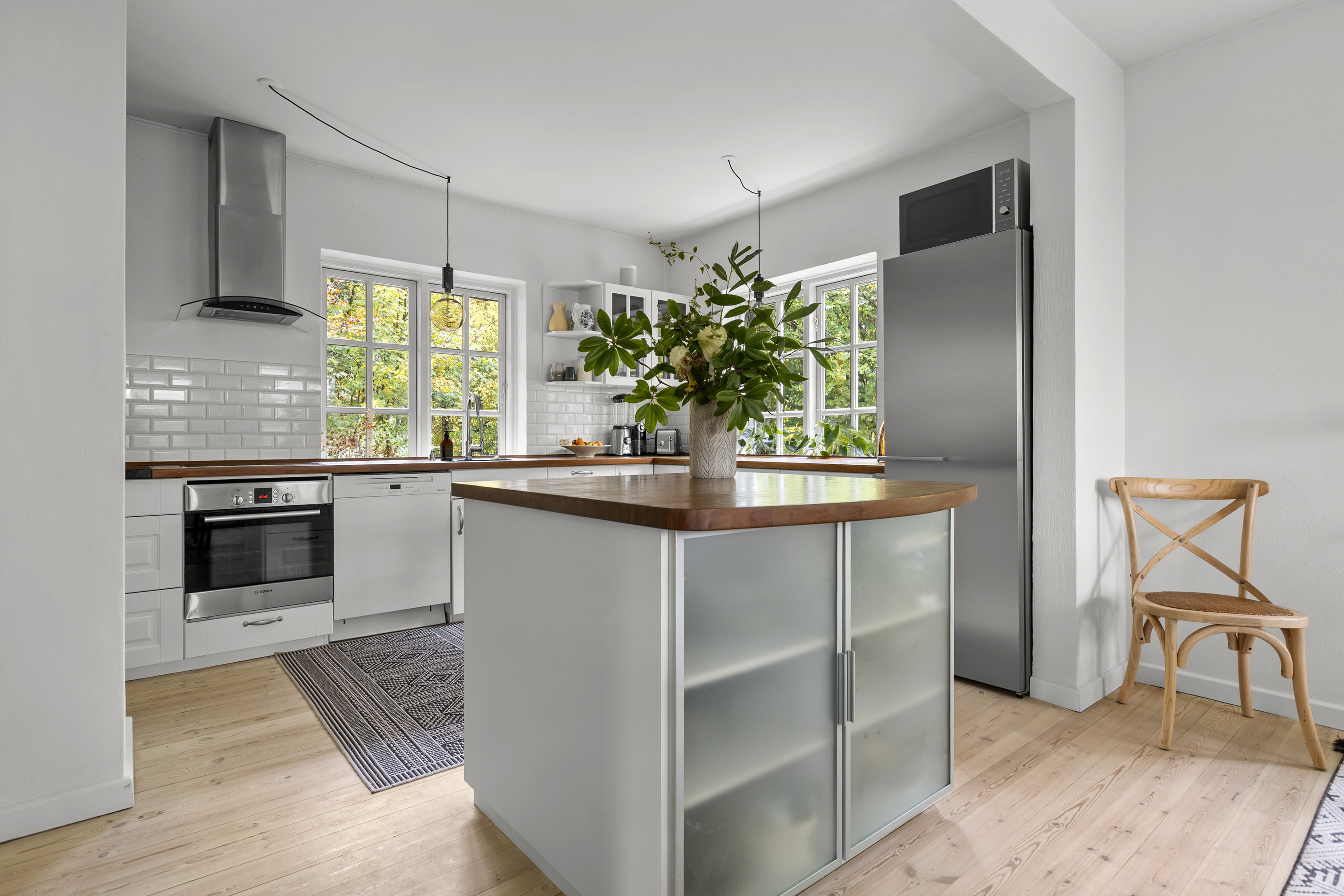 Fremhævet køkken billede i fuldskærmstilstand. Billede af Rønnebærvej 6, 4293 Dianalund