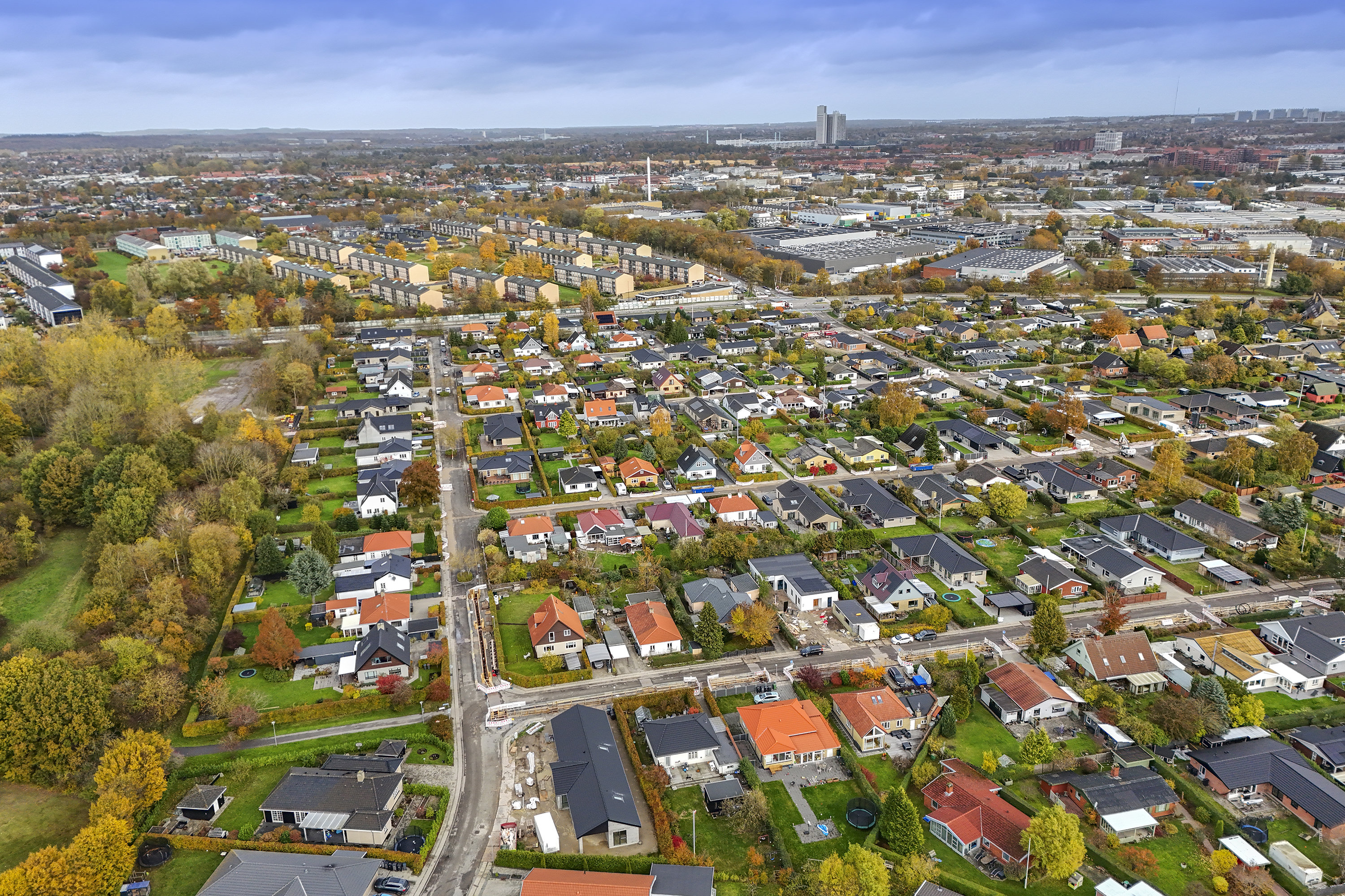 Fremhævet set fra oven billede i fuldskærmstilstand. Billede af Ellekildevej 29, 2740 Skovlunde