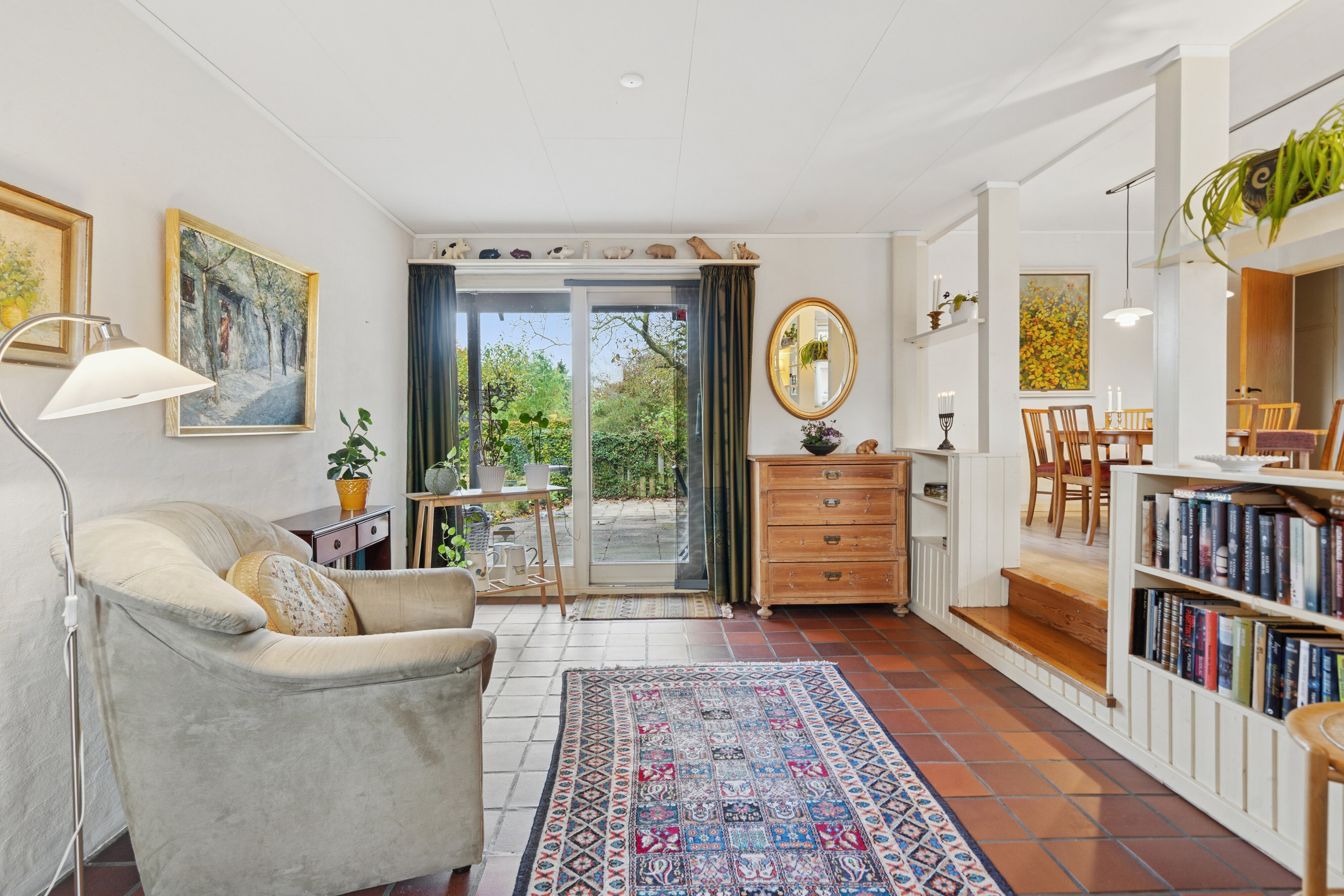 Fremhævet stue billede i fuldskærmstilstand. Billede af Ølunden 9, 5330 Munkebo