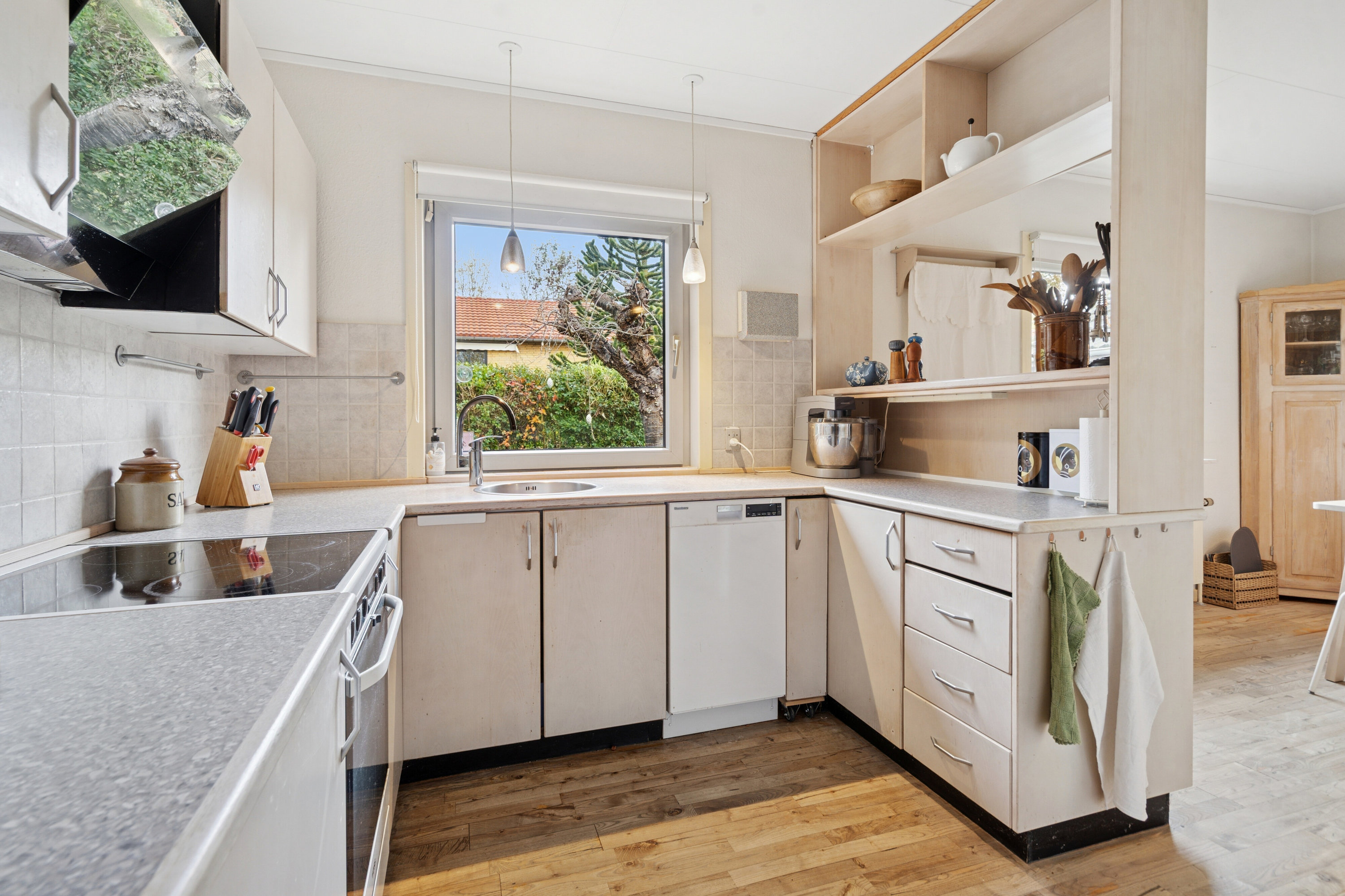 Miniaturebillede 1: køkken. Billede af Ølunden 9, 5330 Munkebo